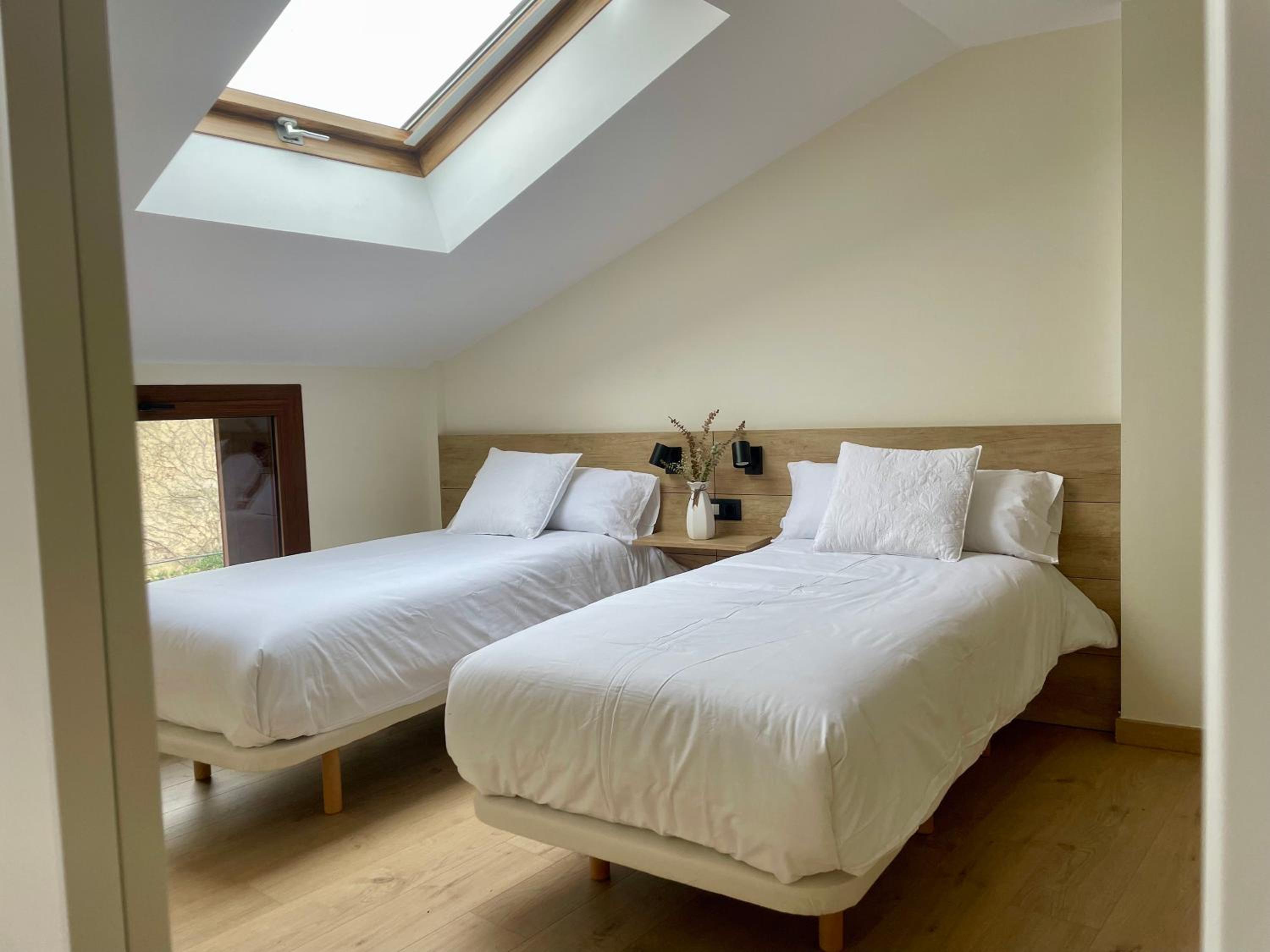 Three-Bedroom House photo 3