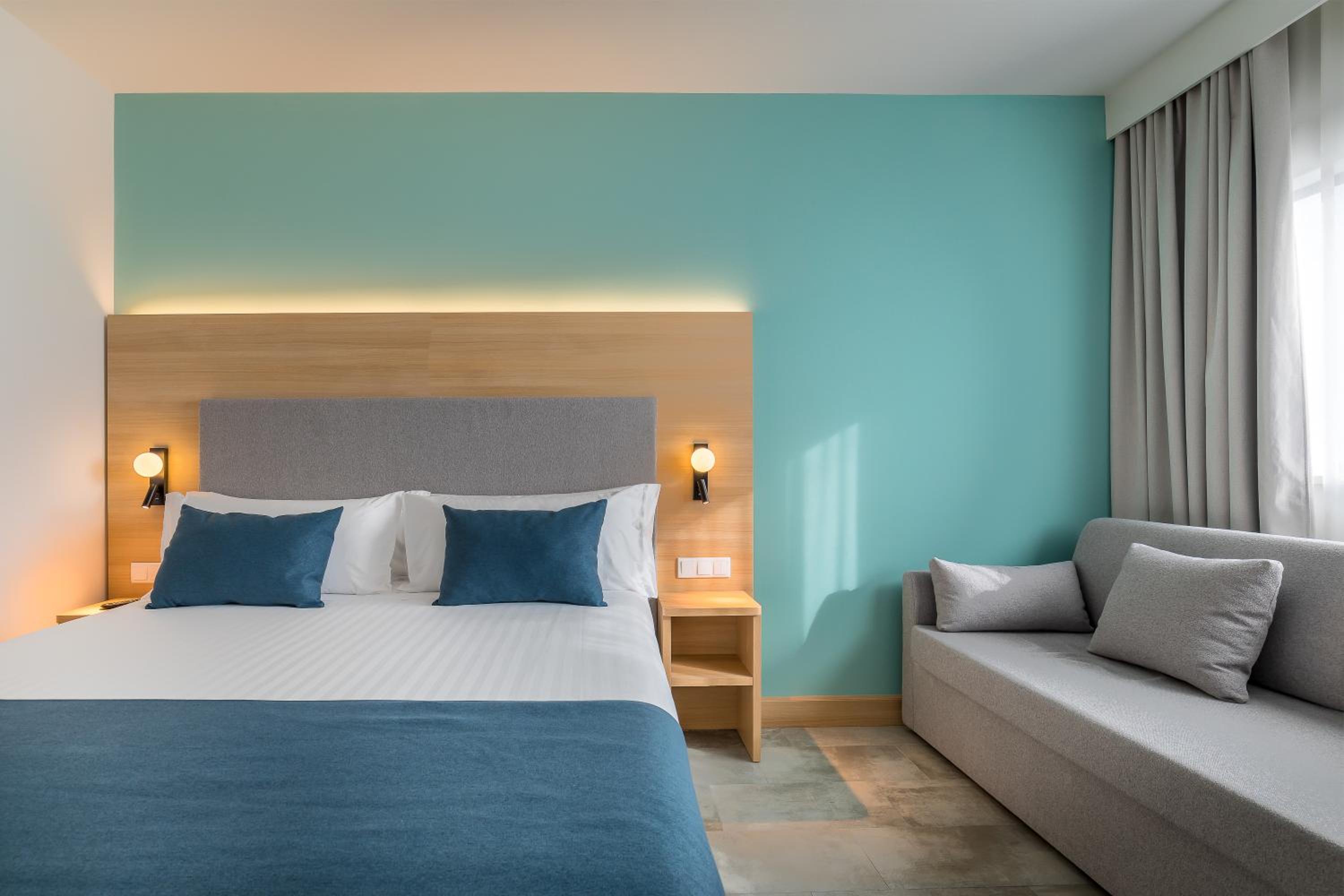 Superior Double Room - Photo 4