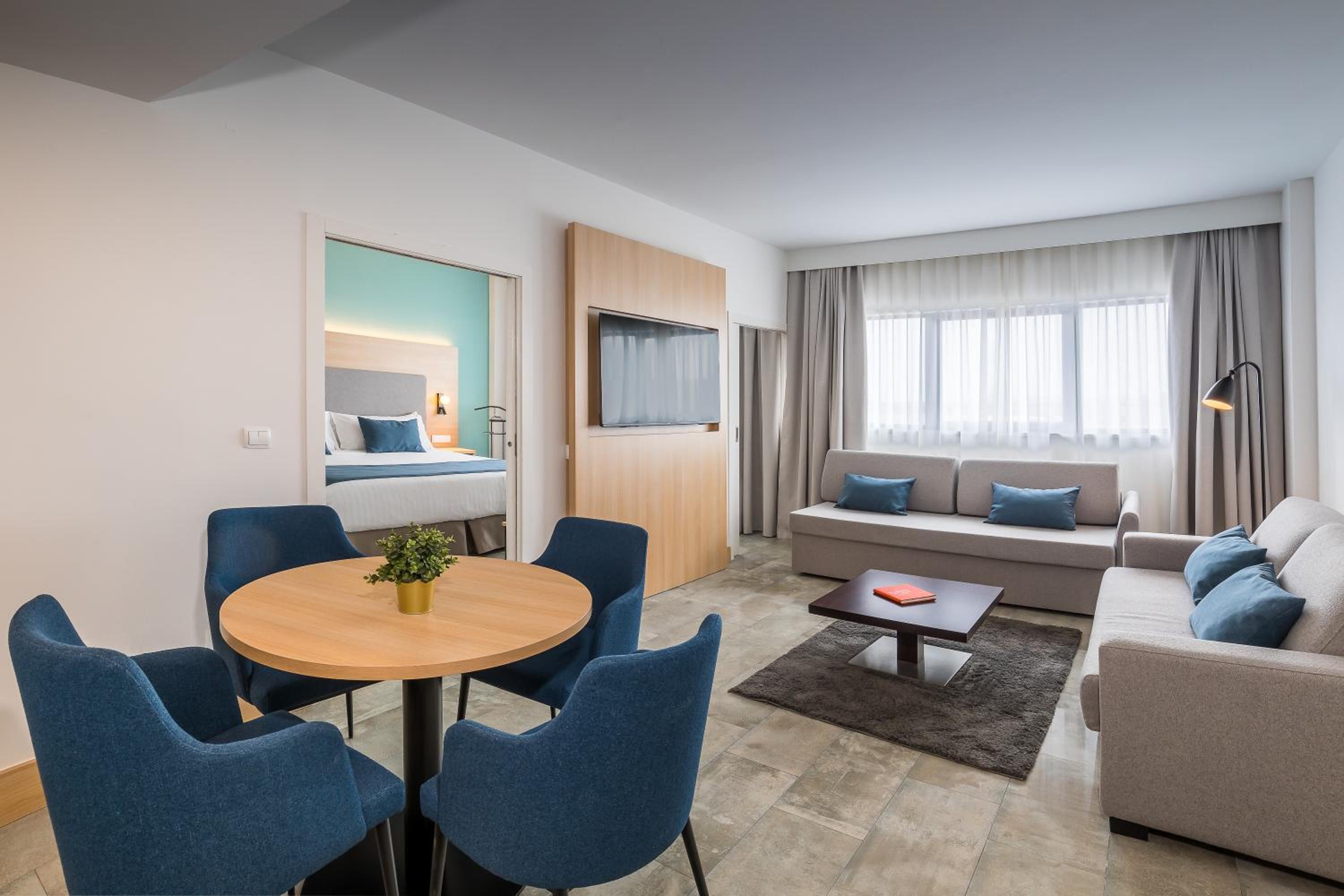 Junior Suite - Photo 1