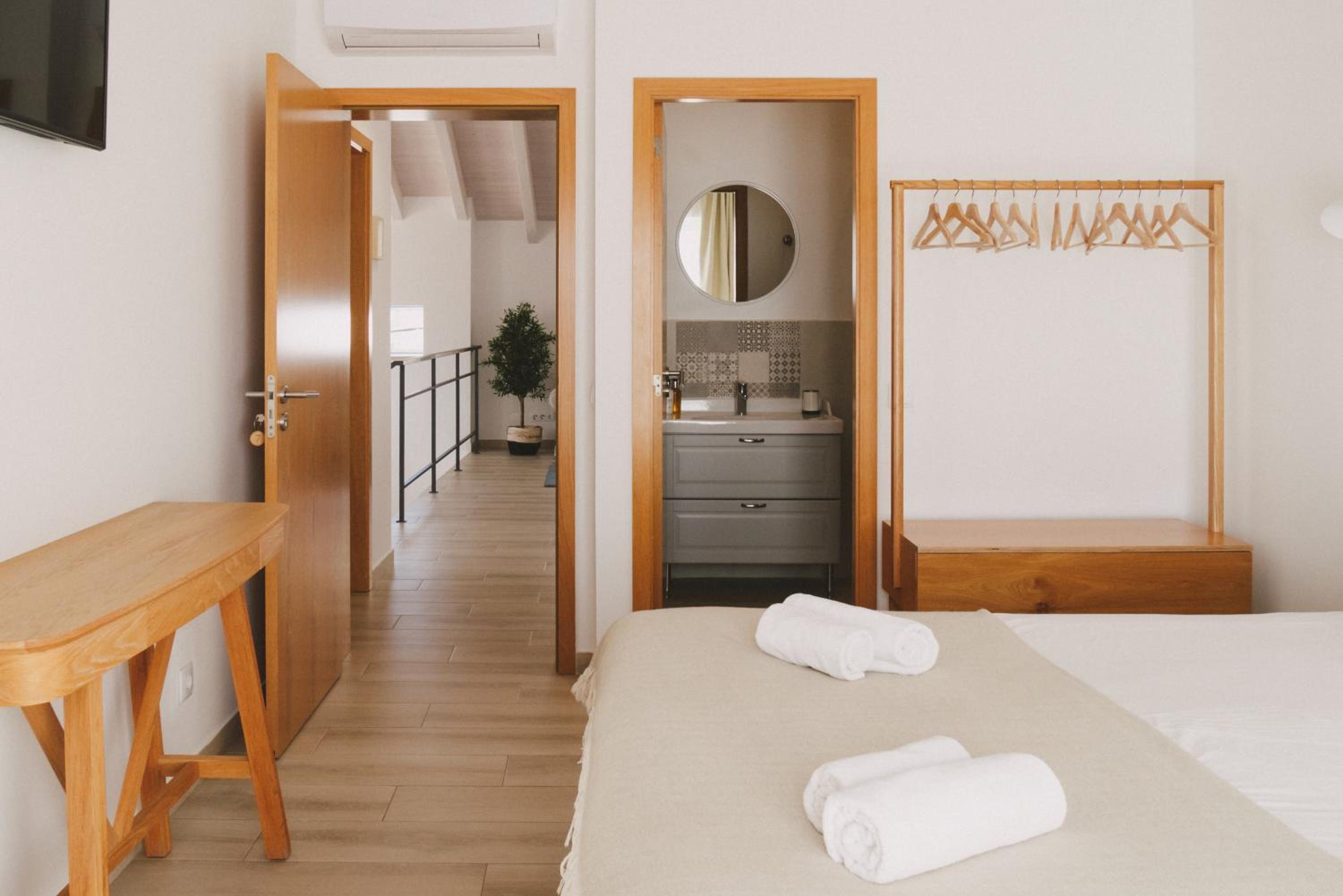 Double or Twin Room photo 2