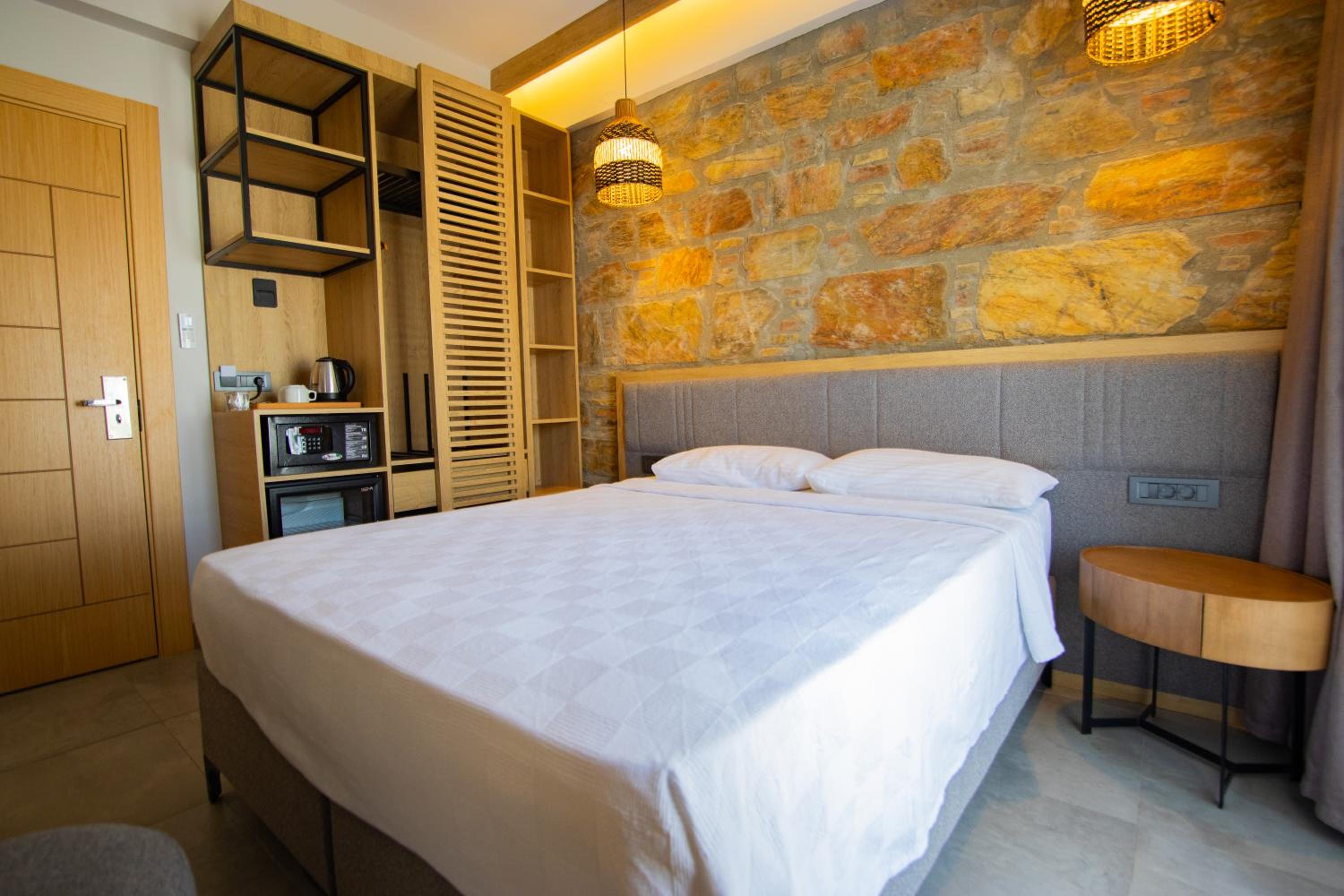 Double Room with Balcony photo 2