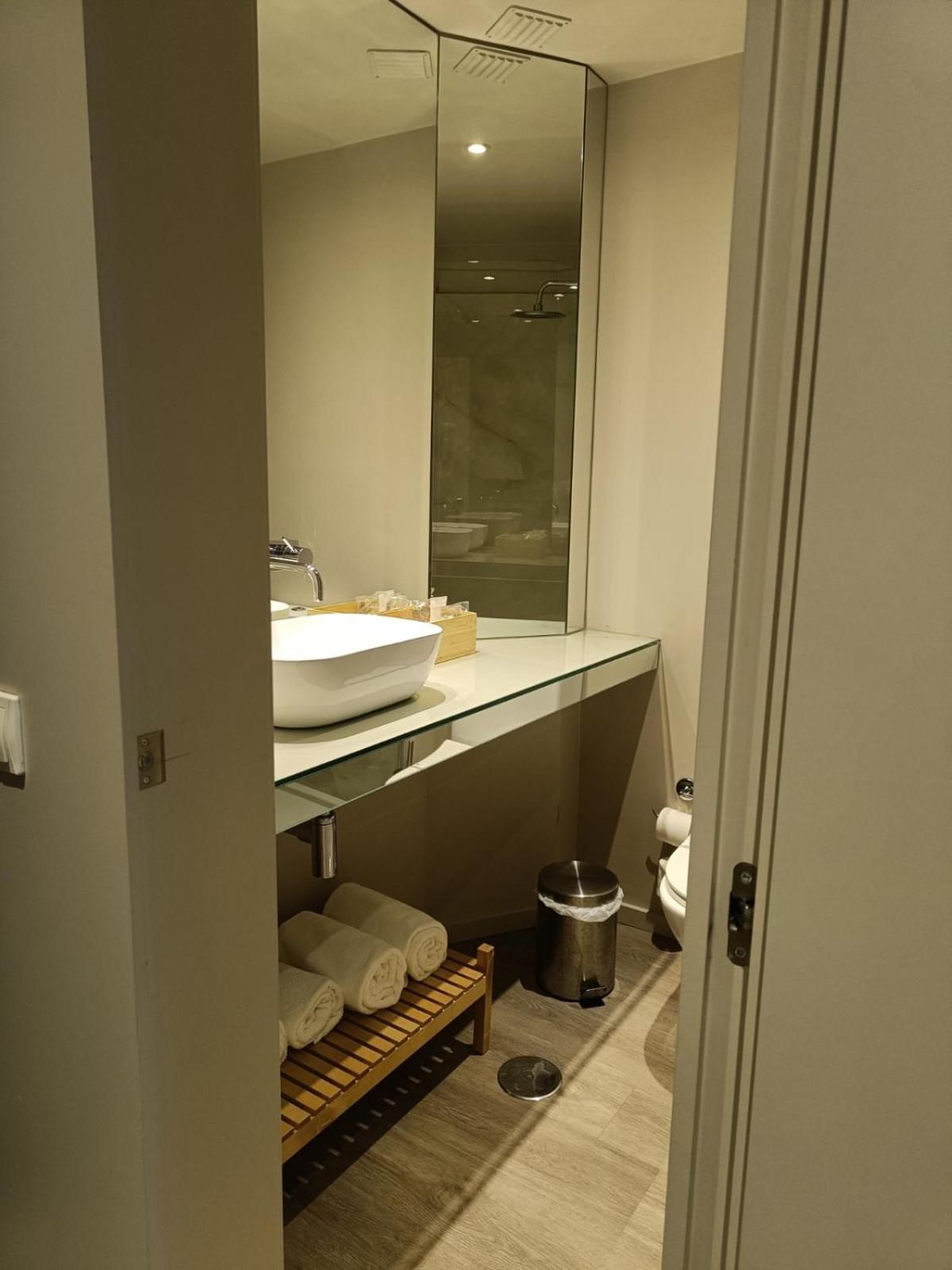 Standard Twin Room photo 2