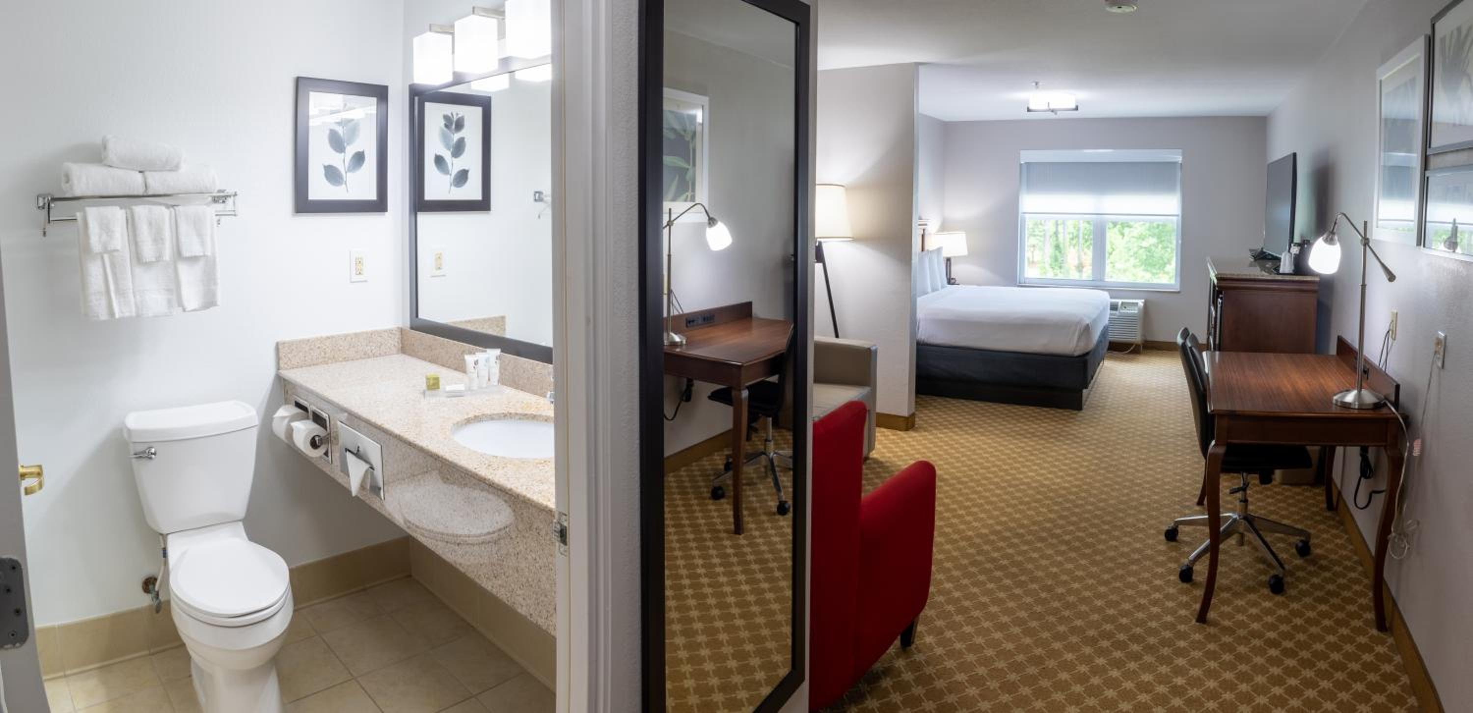 King Suite with Sofa Bed - Non Smoking