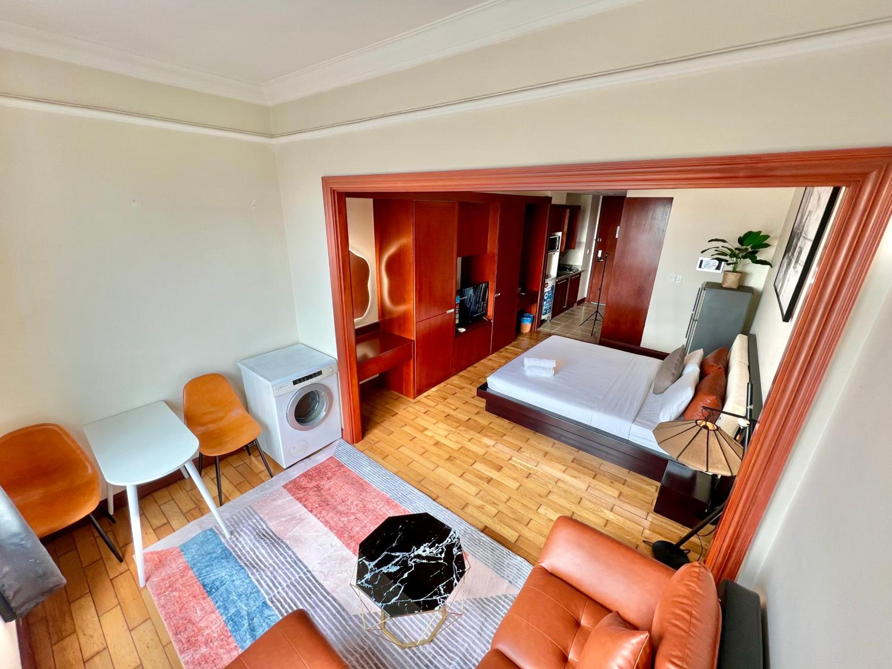 Suite with City View