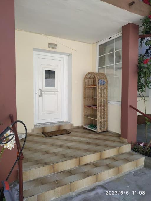 One-Bedroom House photo 3