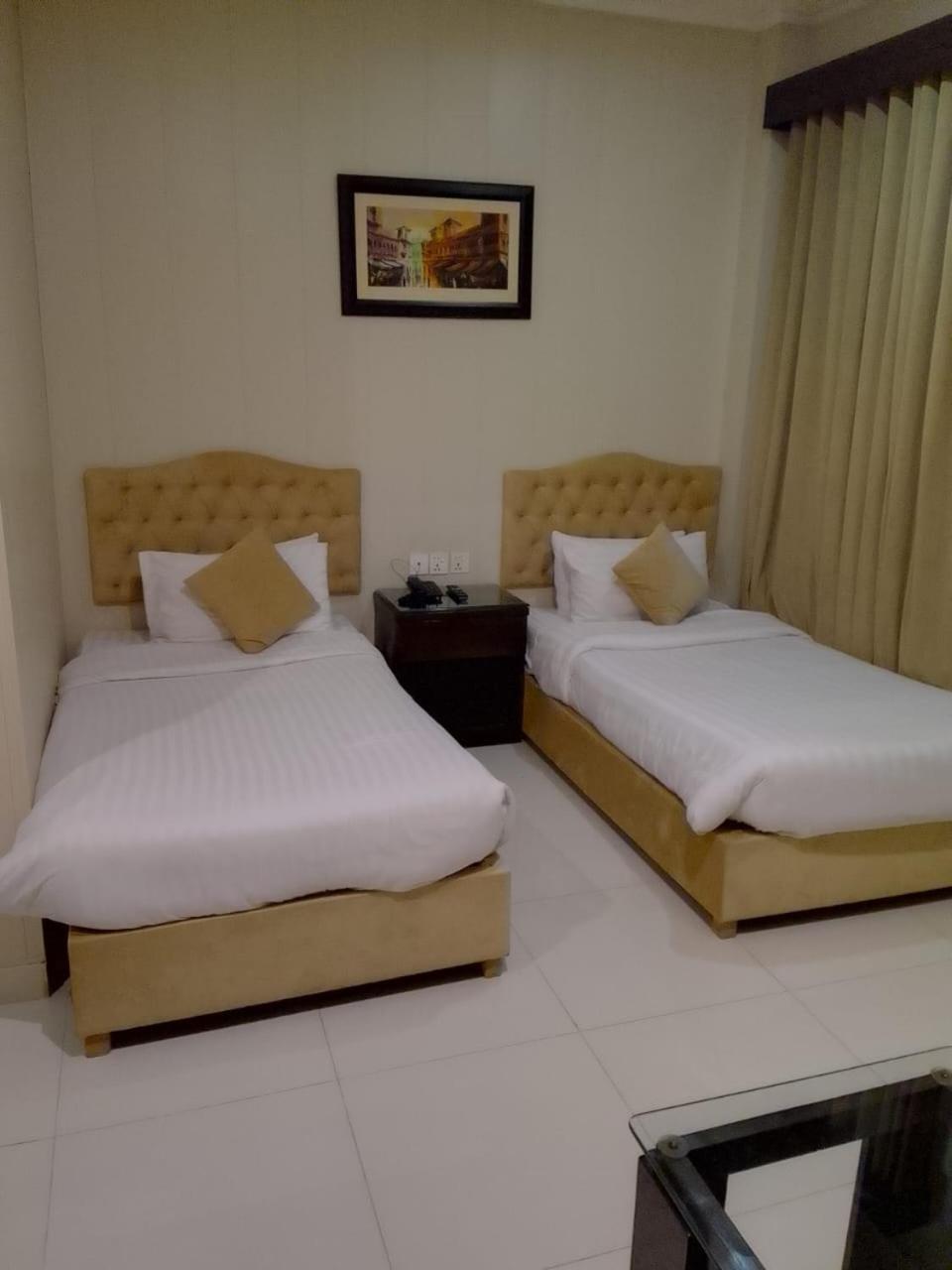 Standard Twin Room photo 1