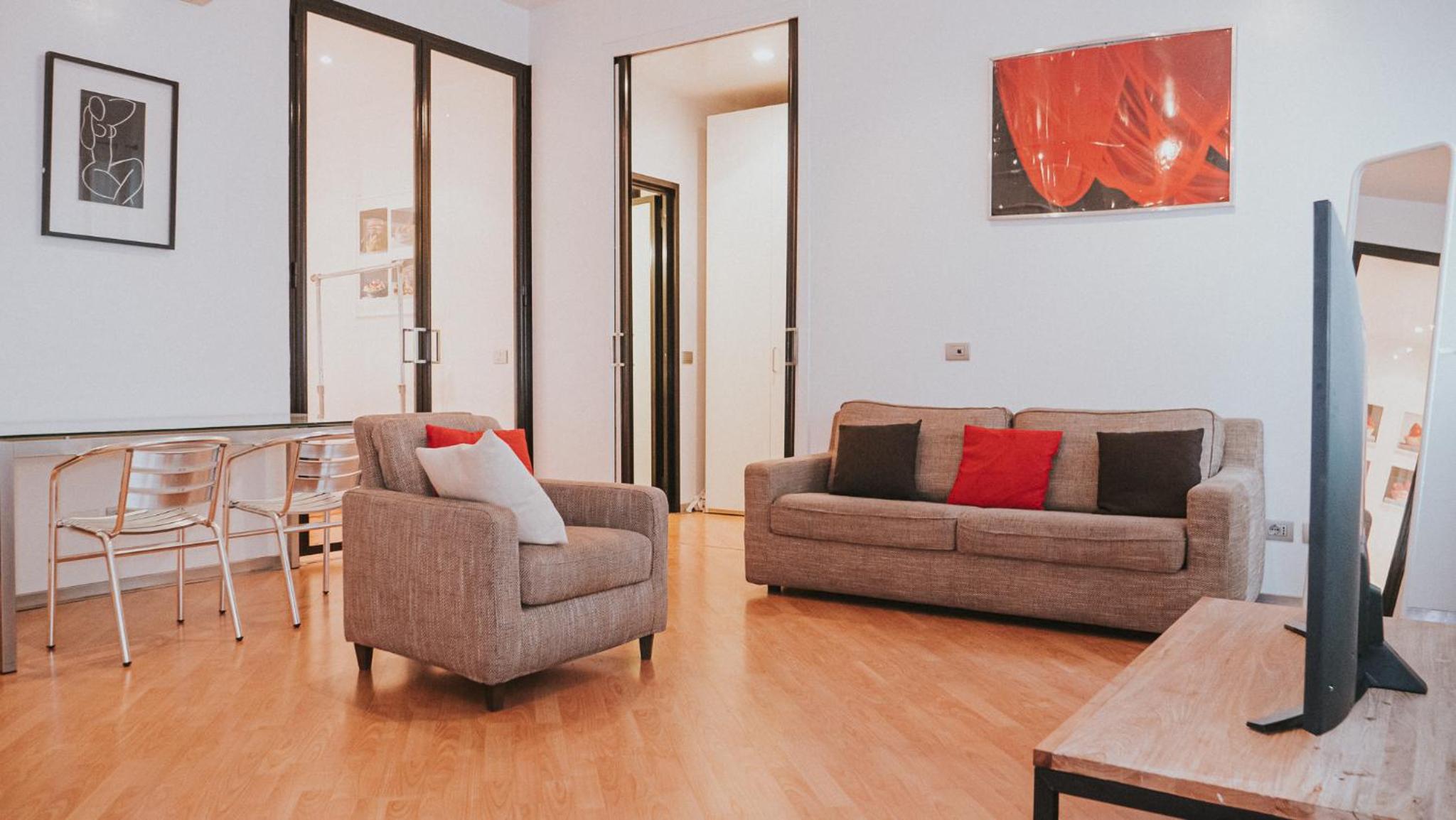 One-Bedroom Apartment
