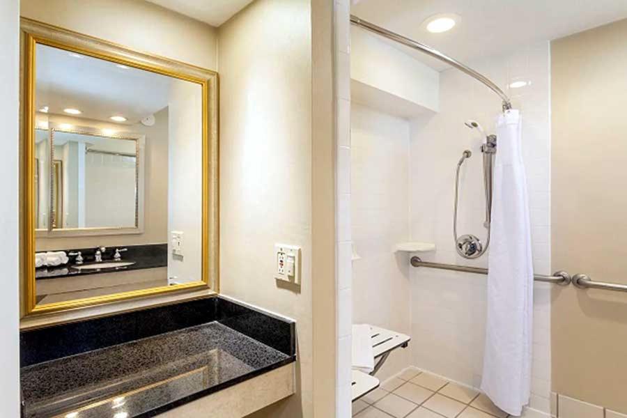 Single Room - Disability Access photo 3