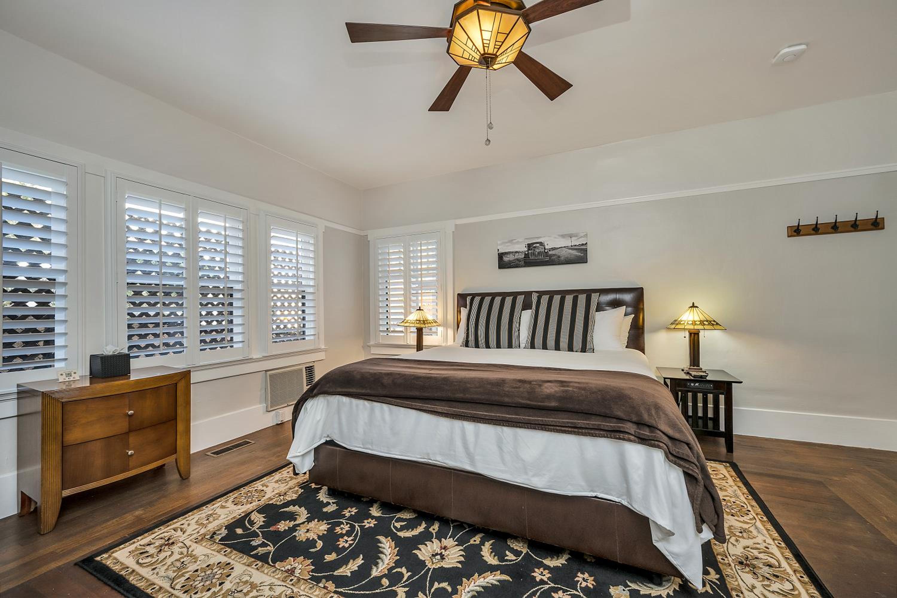 Superior King Room