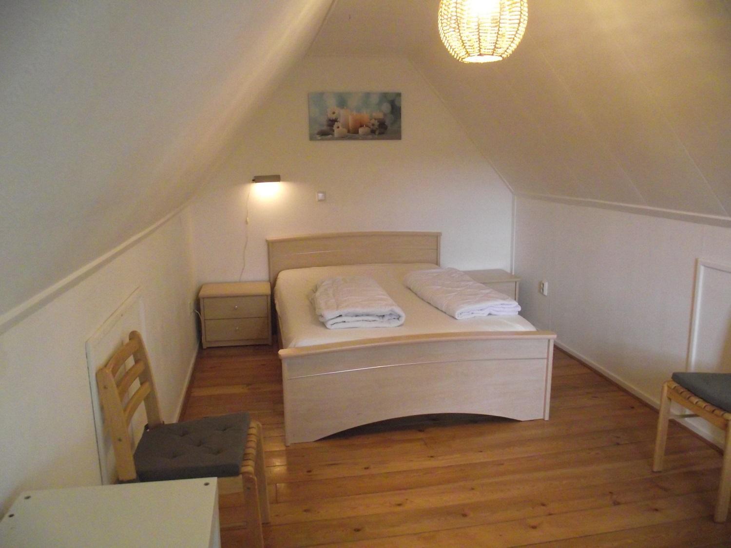 One-Bedroom Apartment photo 2