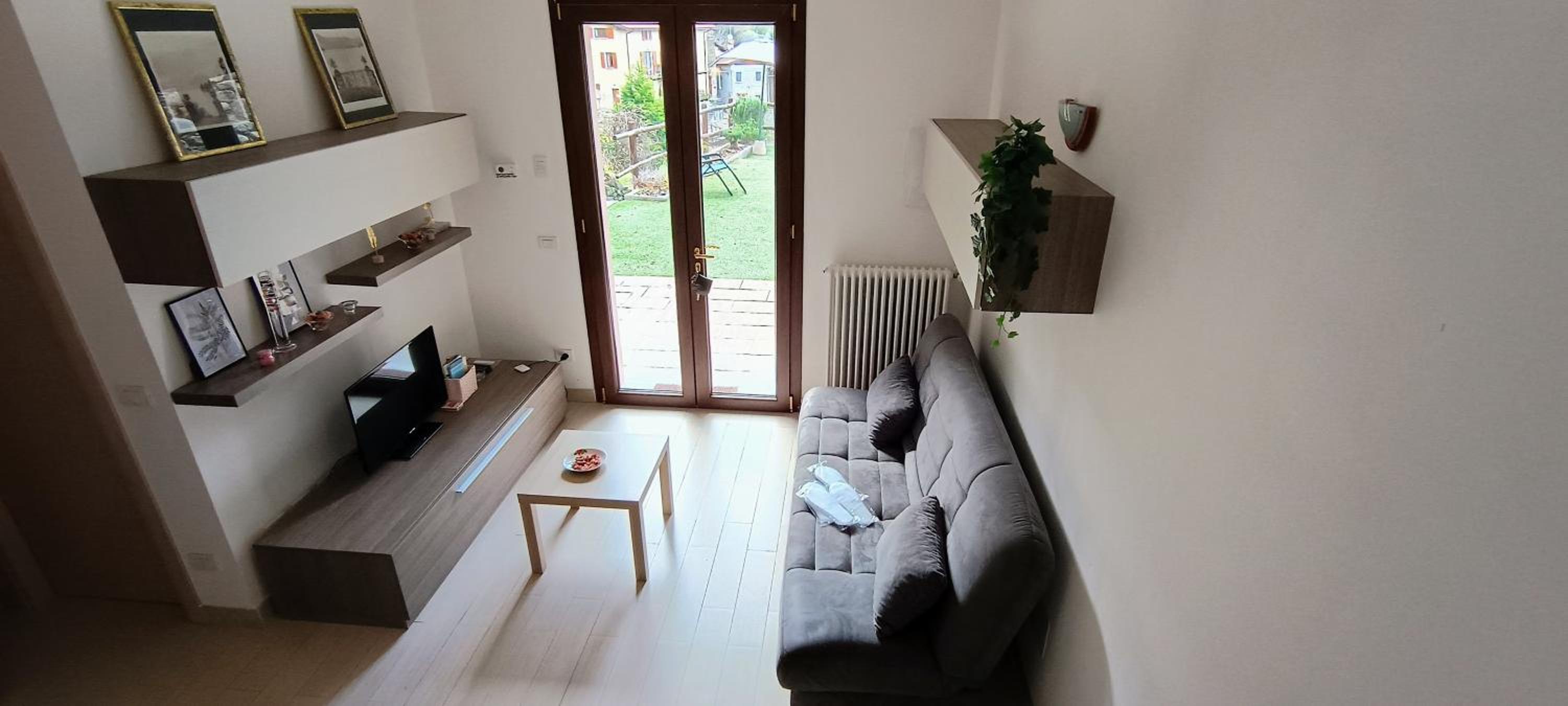 One-Bedroom House photo 3