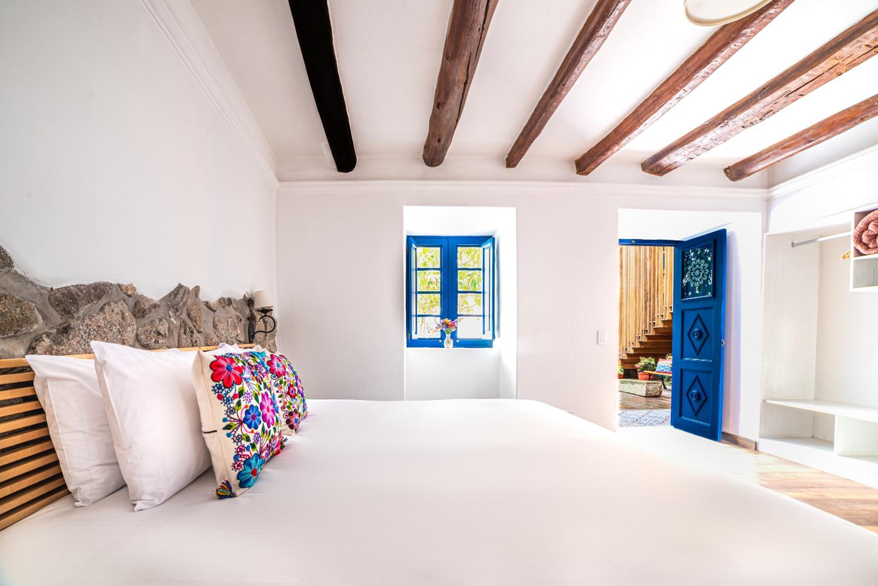 Deluxe Double or Twin Room photo 1