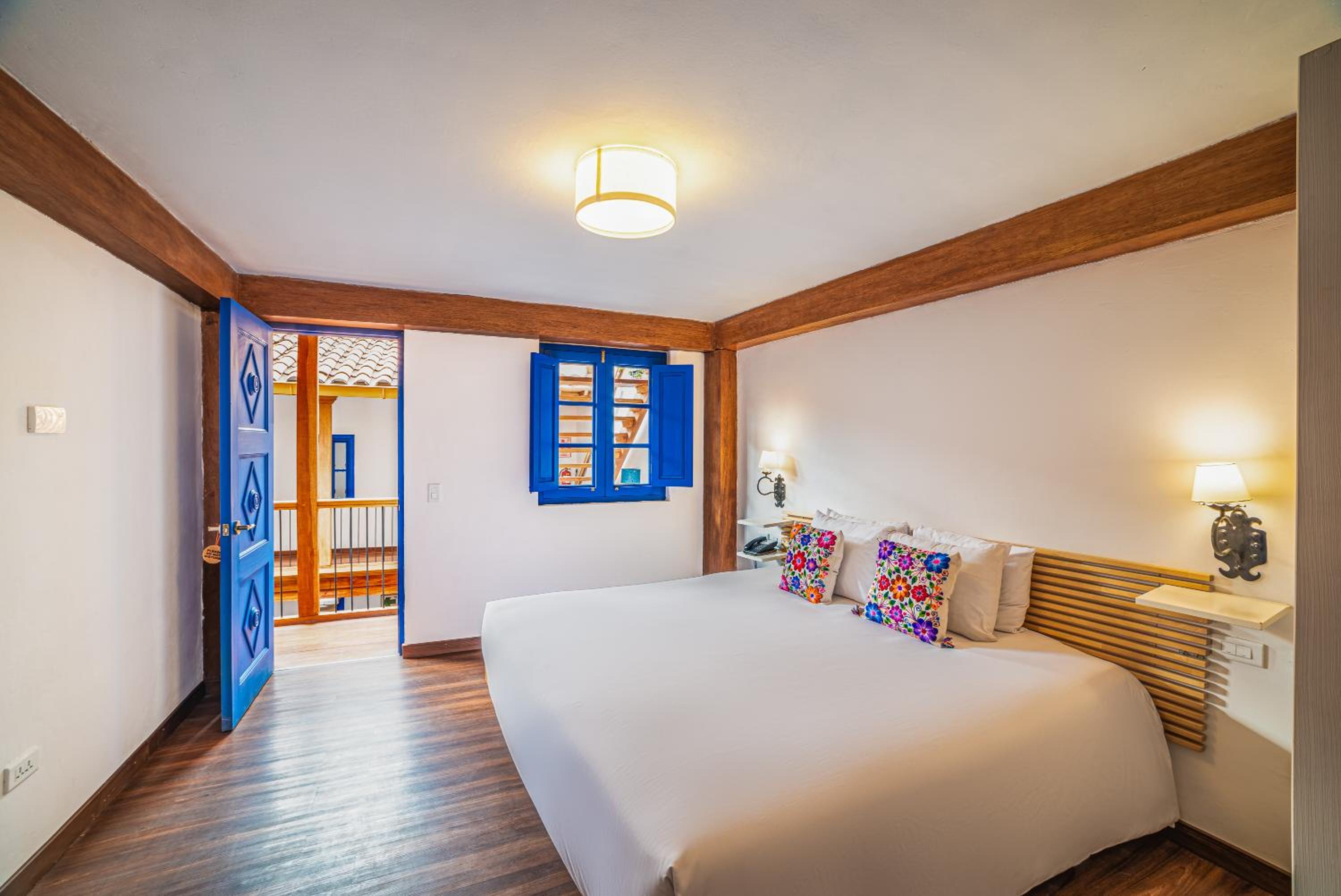 Deluxe Double or Twin Room photo 2