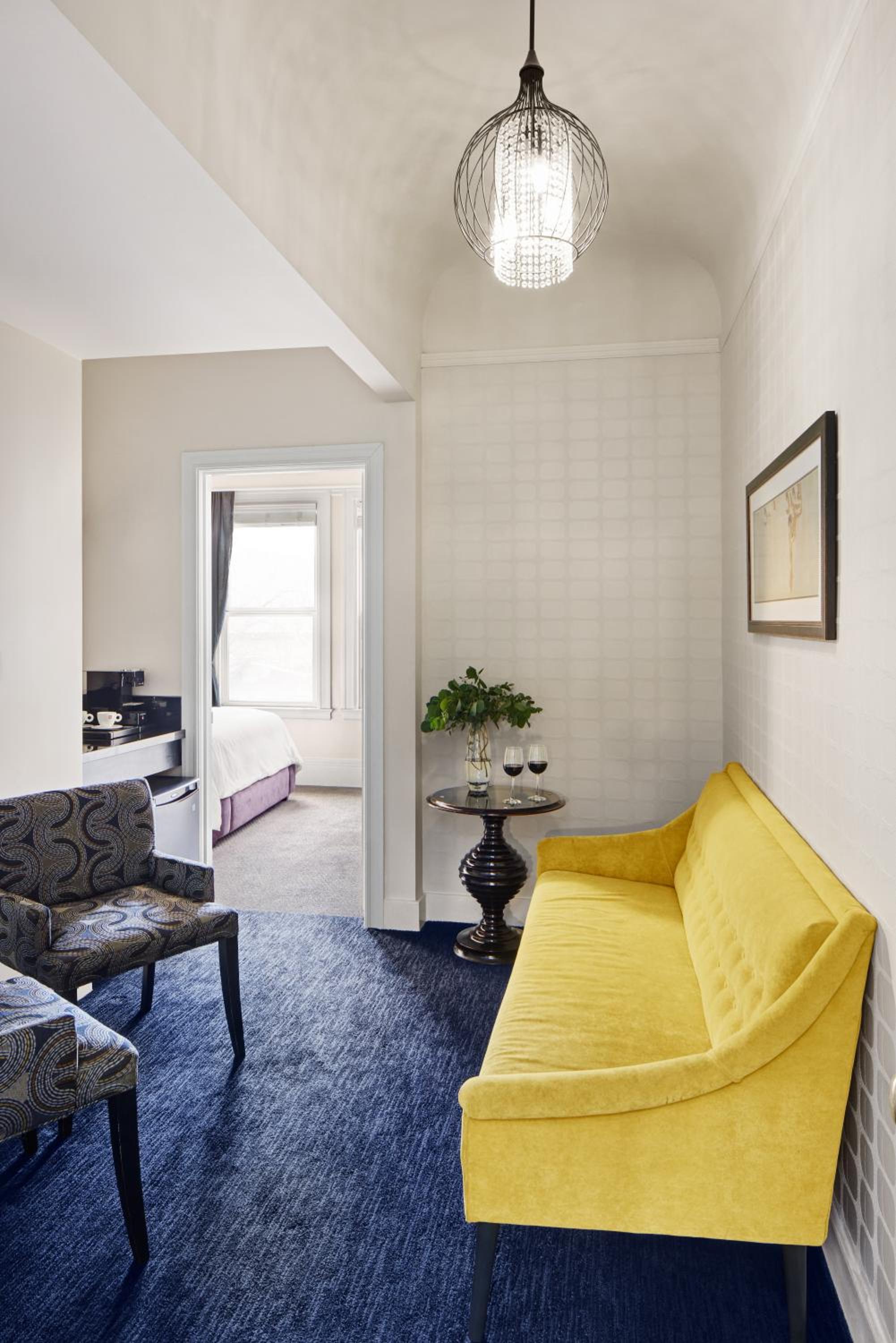 Double Queen Suite