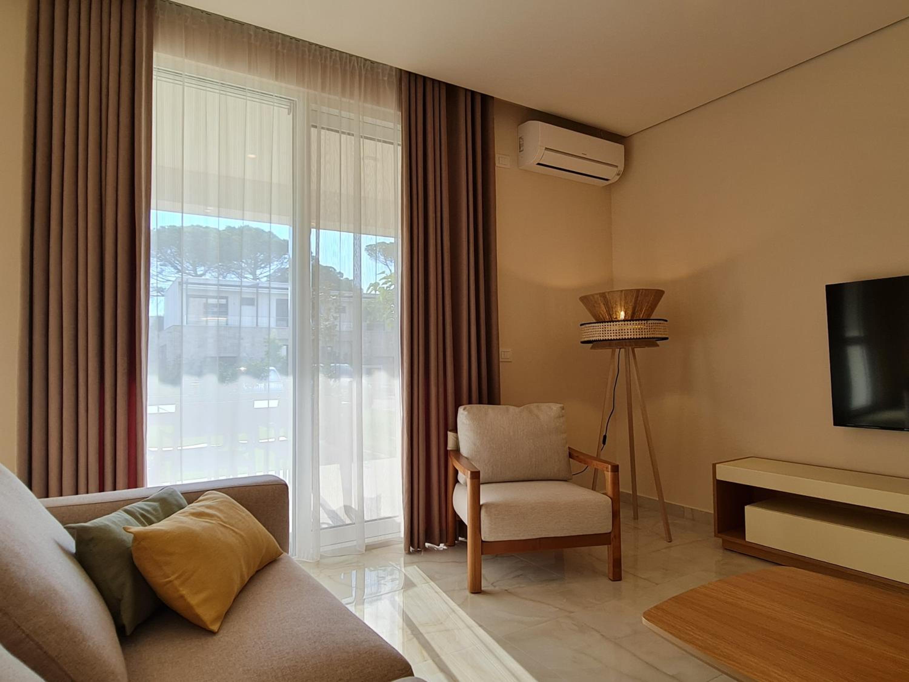 Apartment - Ground Floor photo 1
