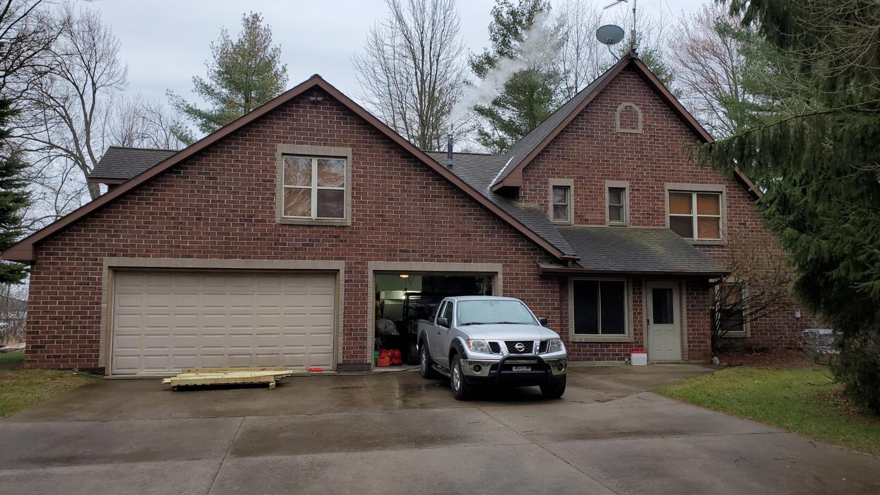 Seven-Bedroom House photo 2