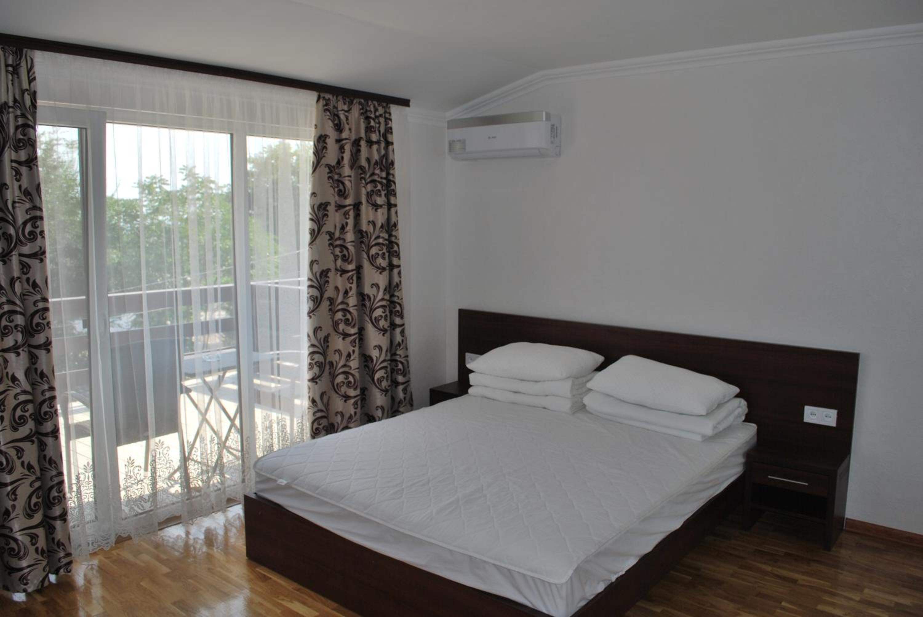 Superior Double Room with Balcony and Sea View photo 2