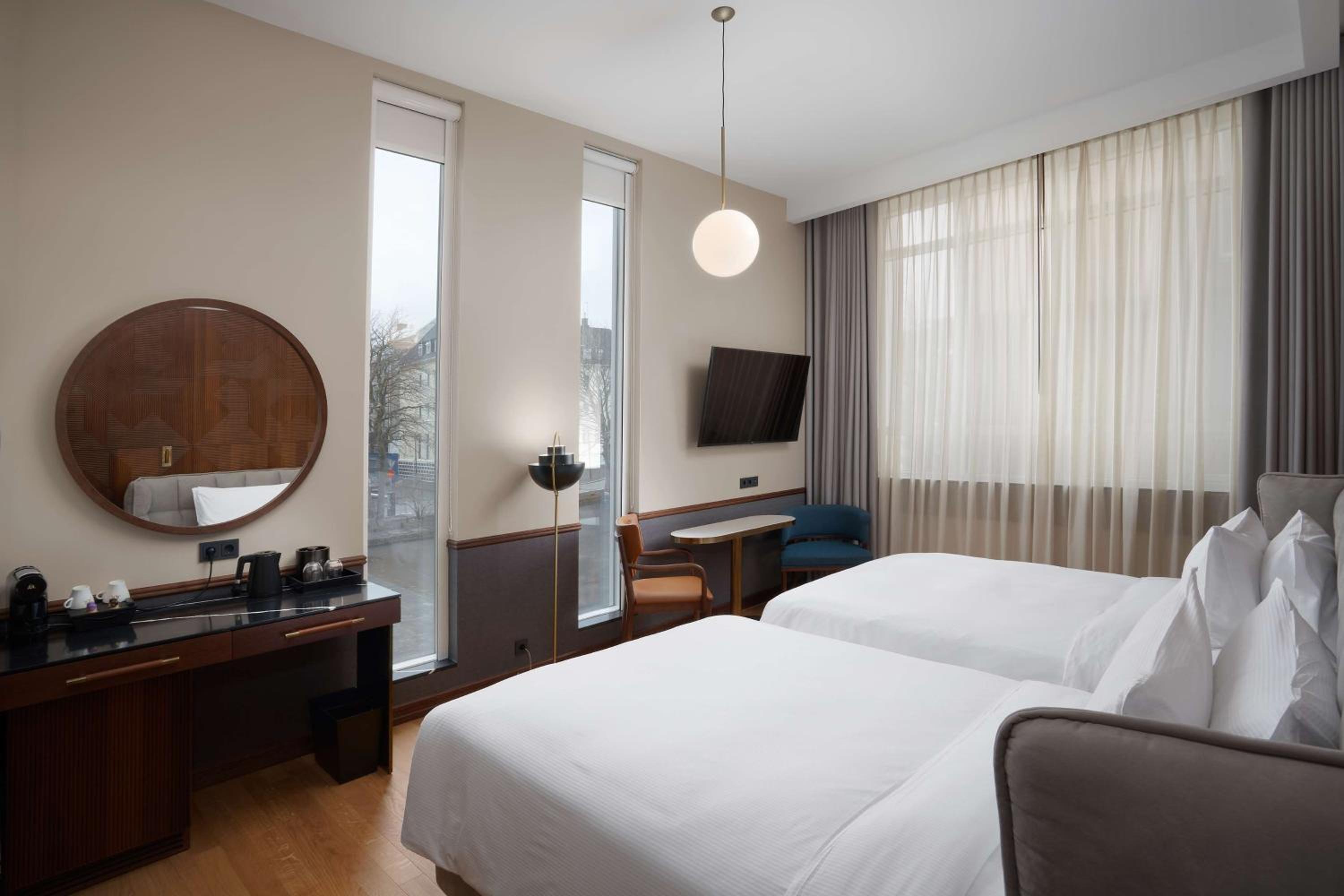Deluxe Twin Room - Photo 4