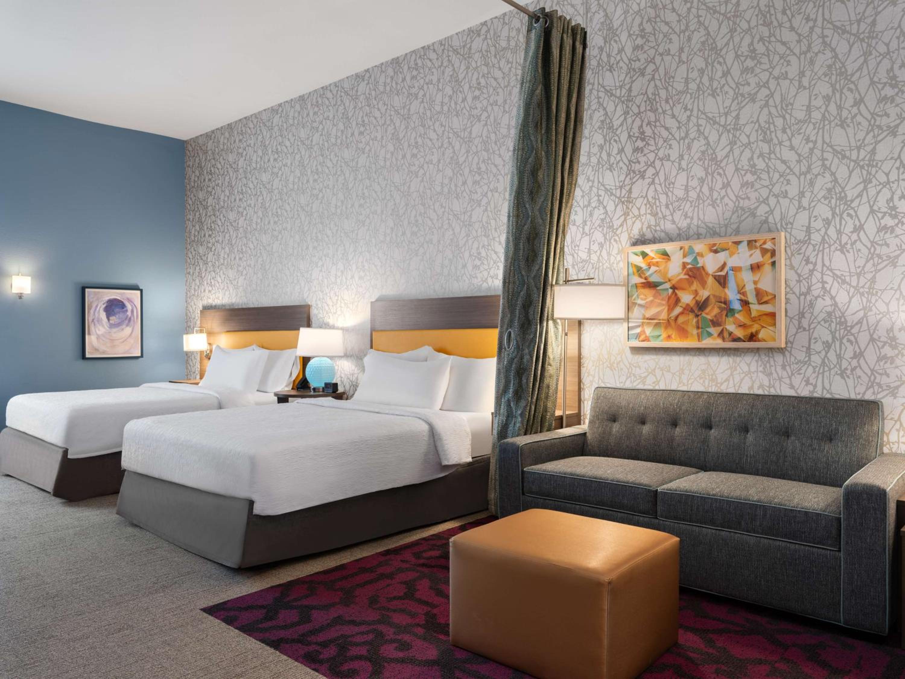 Studio Suite with Two Queen Beds - Photo 16