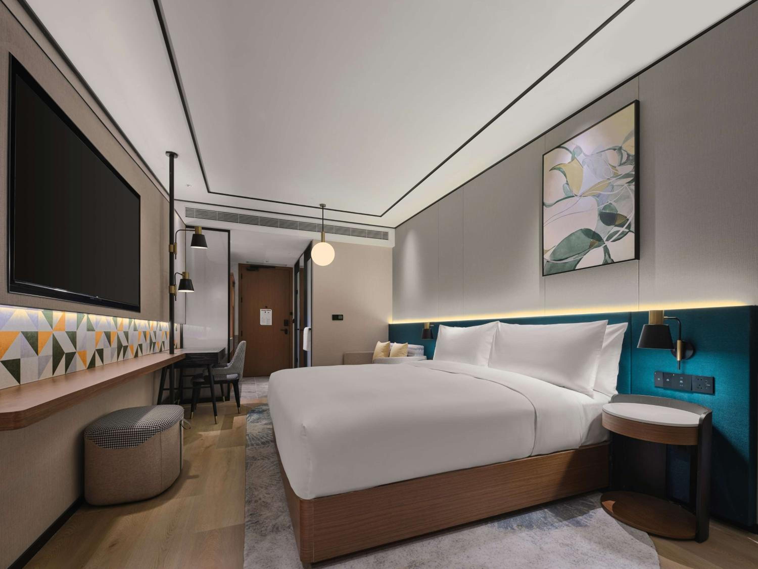 Superior King Room