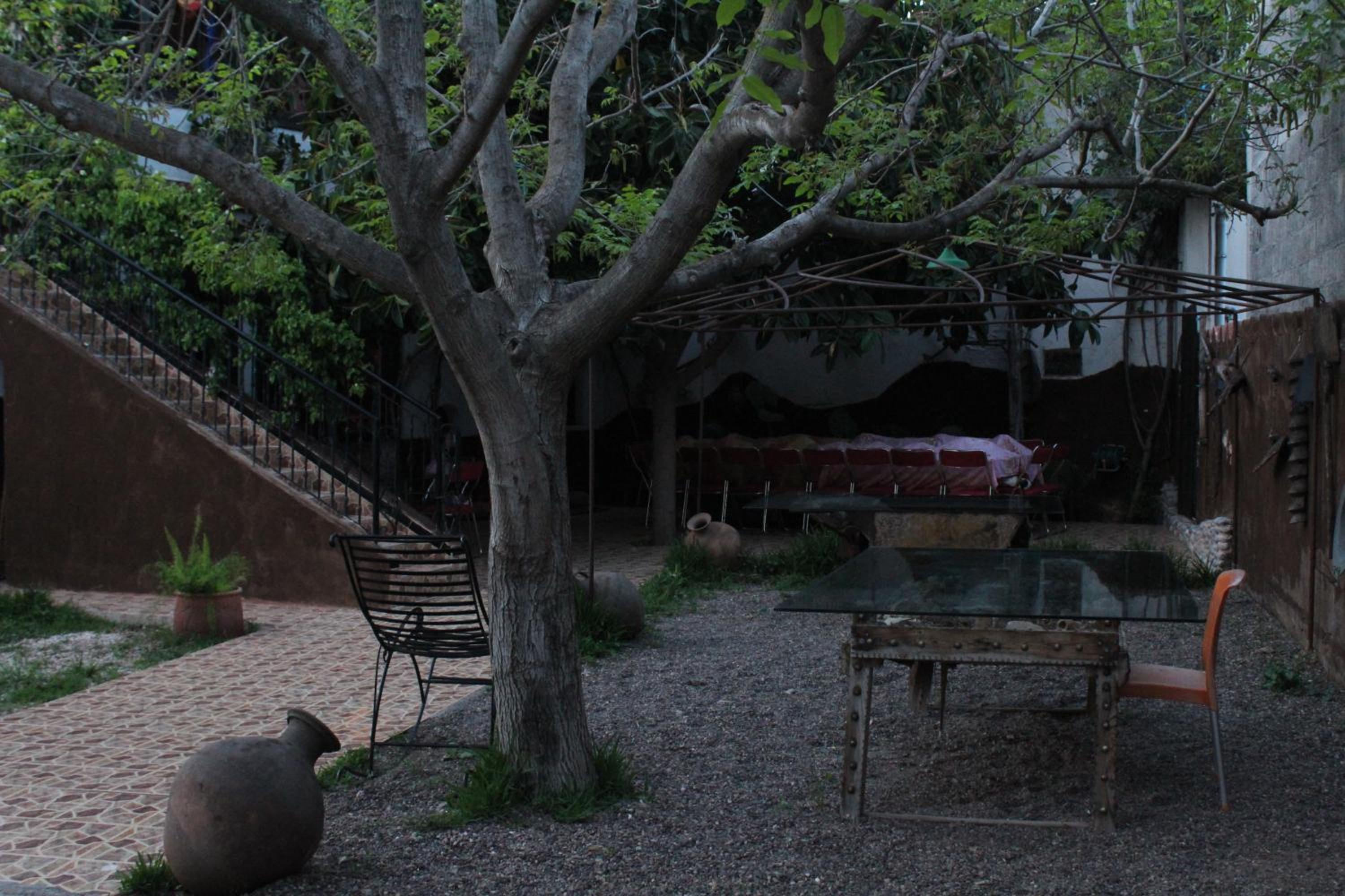 Double Room with Garden View - Photo 8