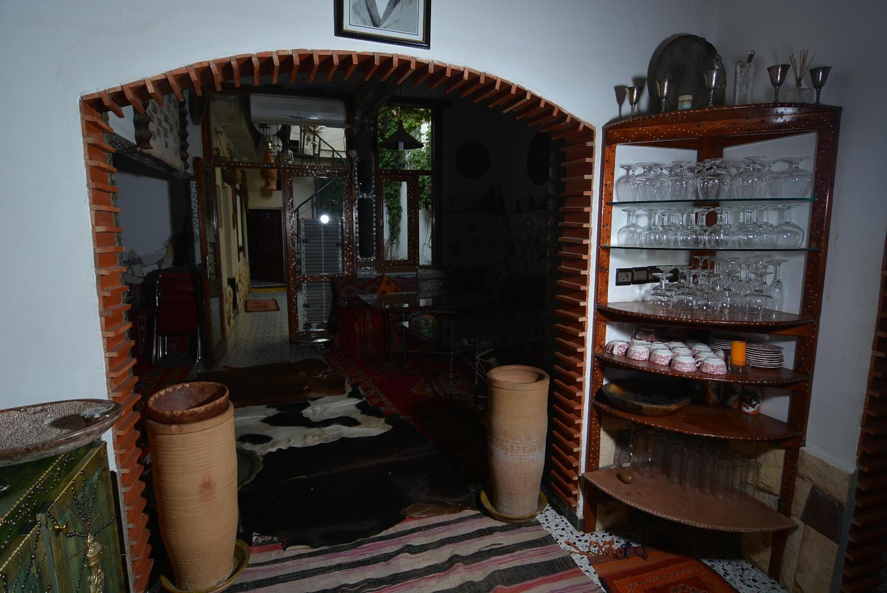 Double Room with Garden View - Photo 5