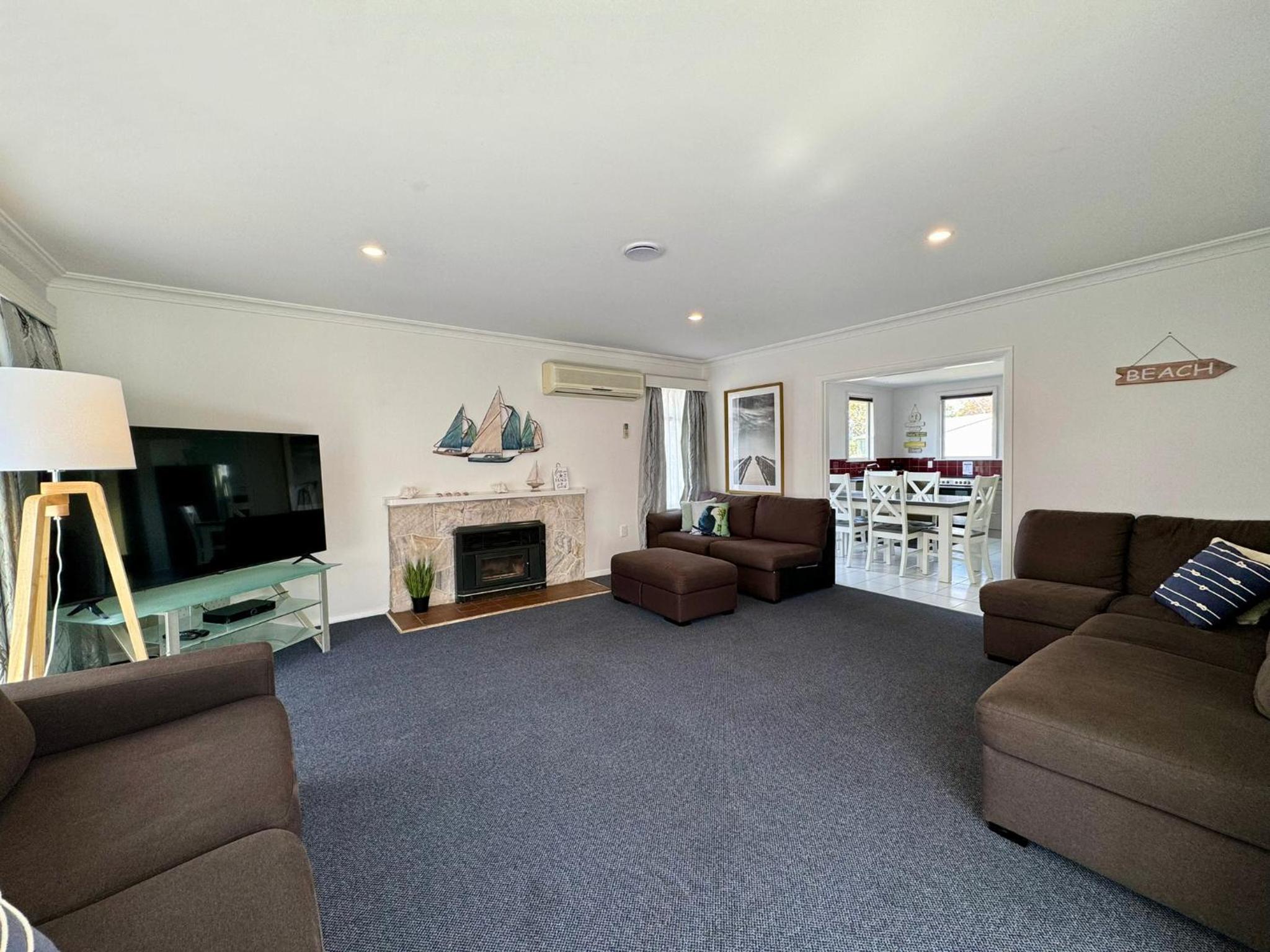 Villa photo 1