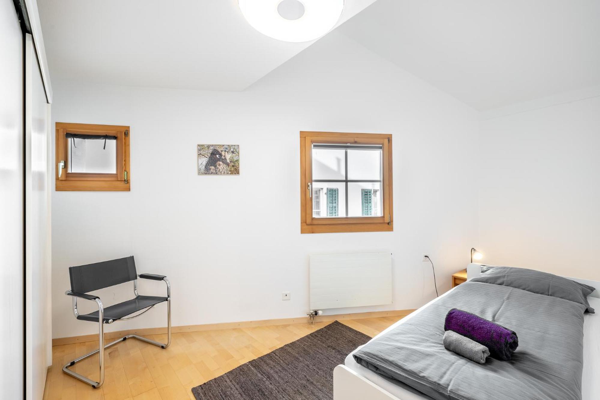 Apartment with Mountain View photo 3
