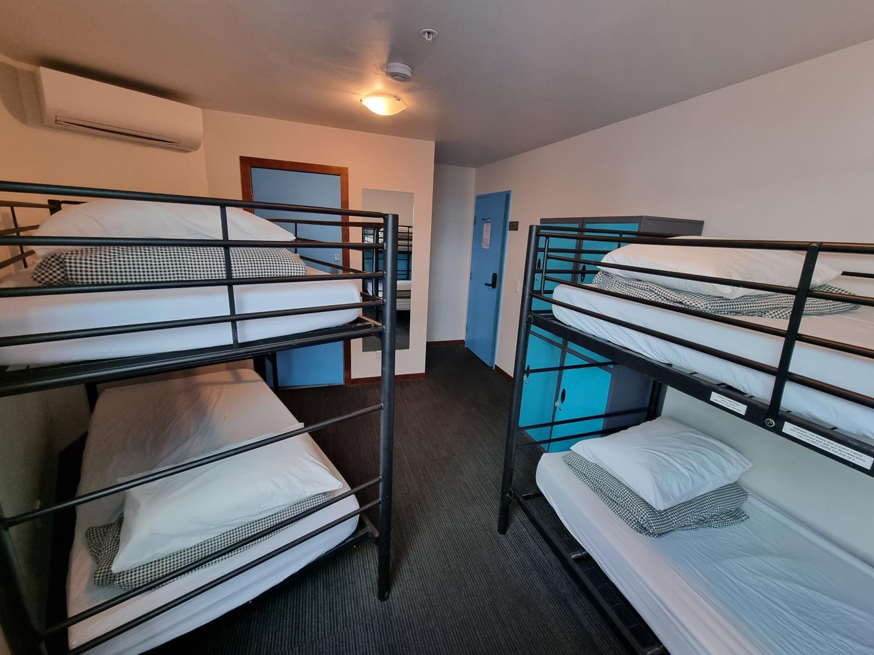 Bed in 4-Bed Mixed Dormitory Room with Private Bathroom photo 2