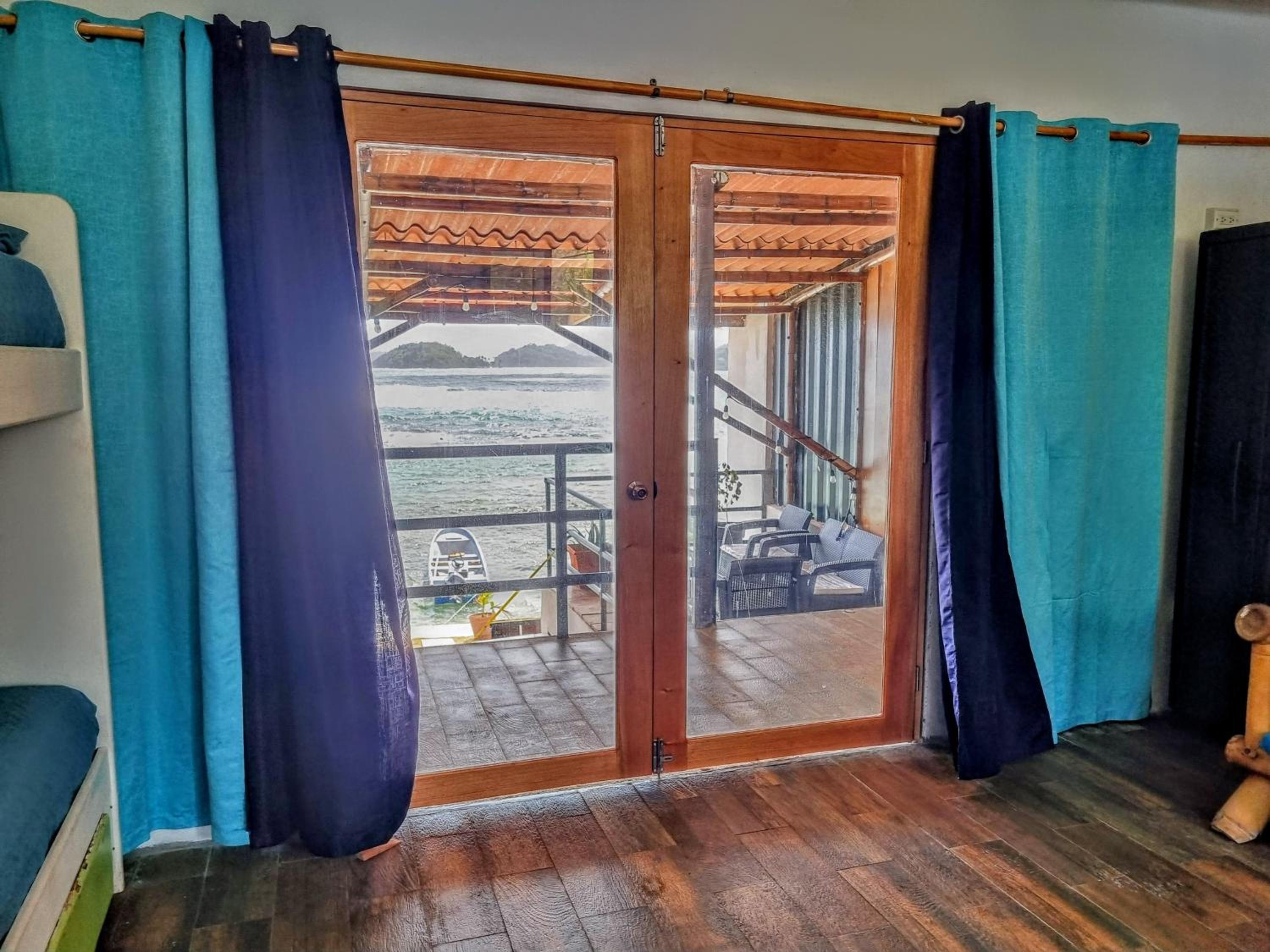 Junior Suite with Ocean View photo 2