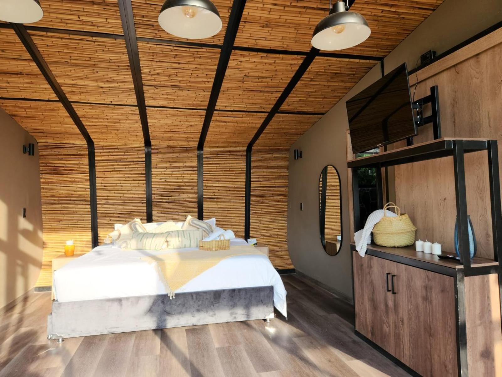 Four-Bedroom House photo 2