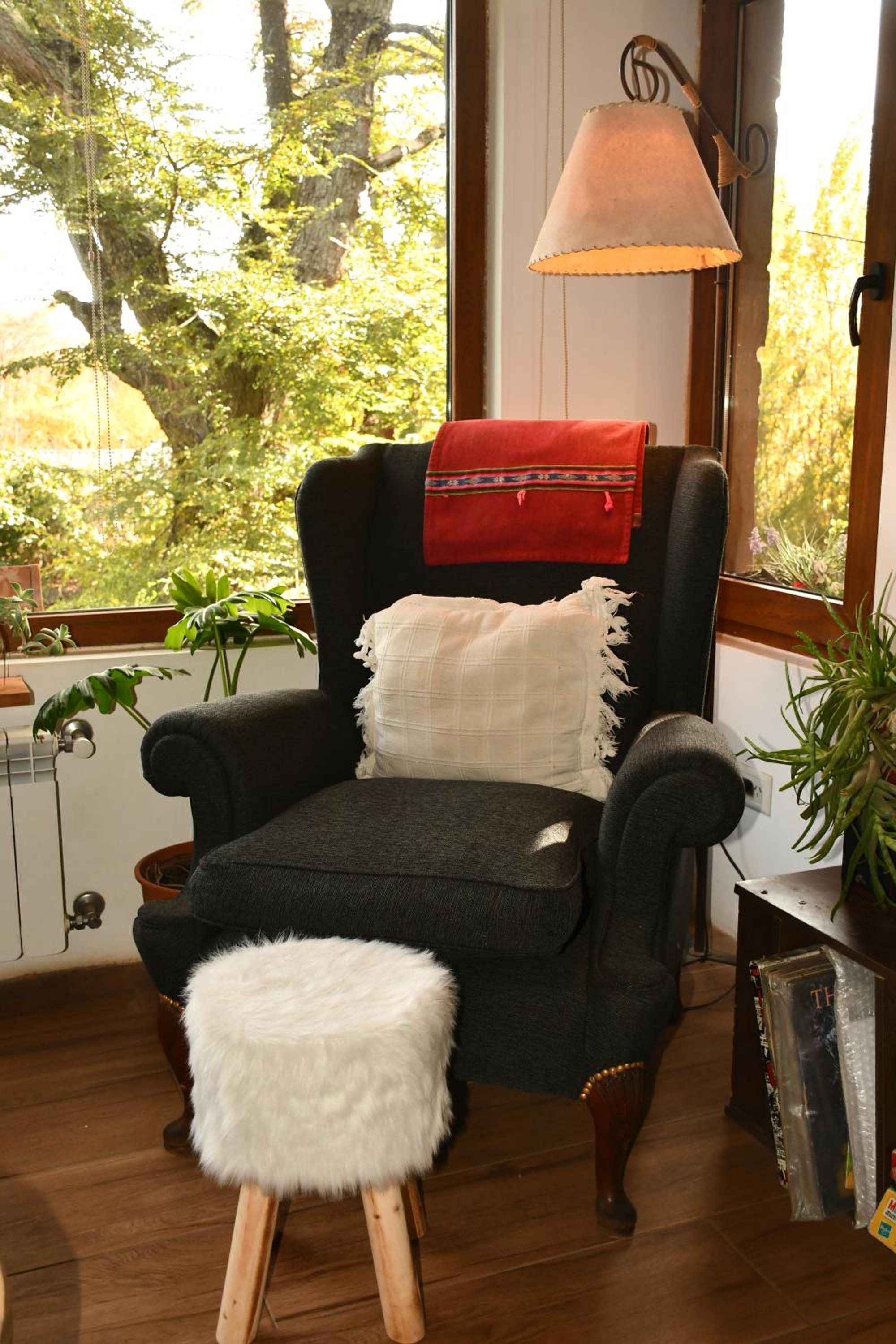 Three-Bedroom House photo 2