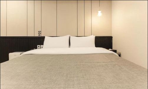 Deluxe Double Room - Photo 1