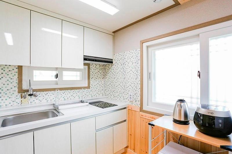 One-Bedroom Suite photo 2