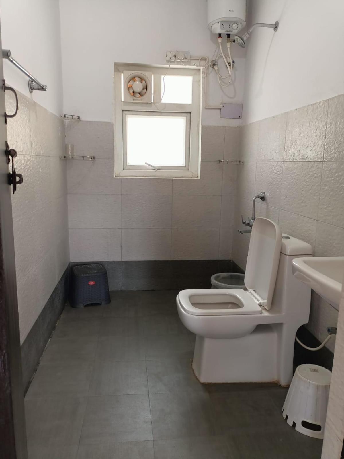 Deluxe Double Room with Balcony photo 2
