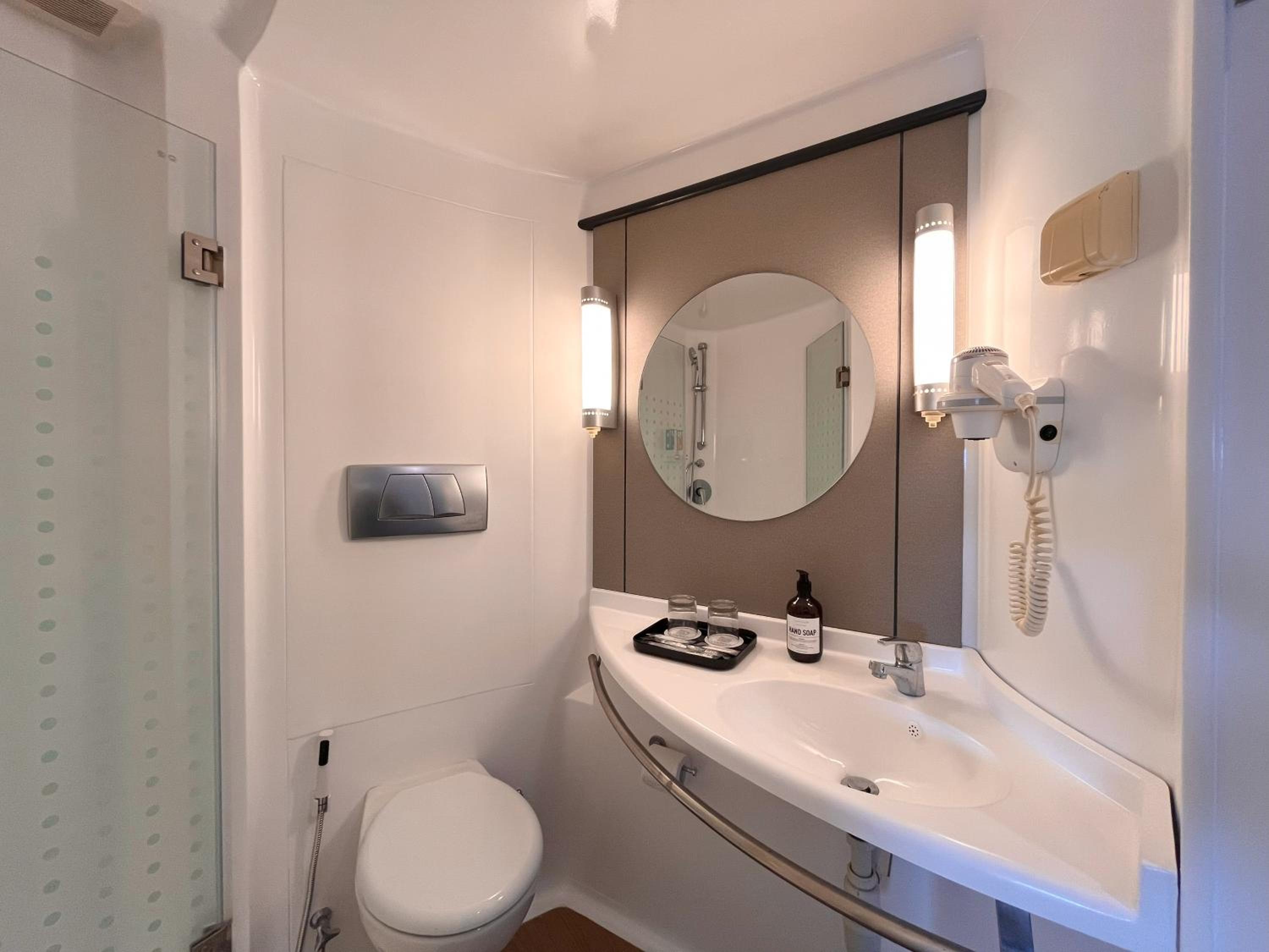Deluxe Double Room - Photo 2