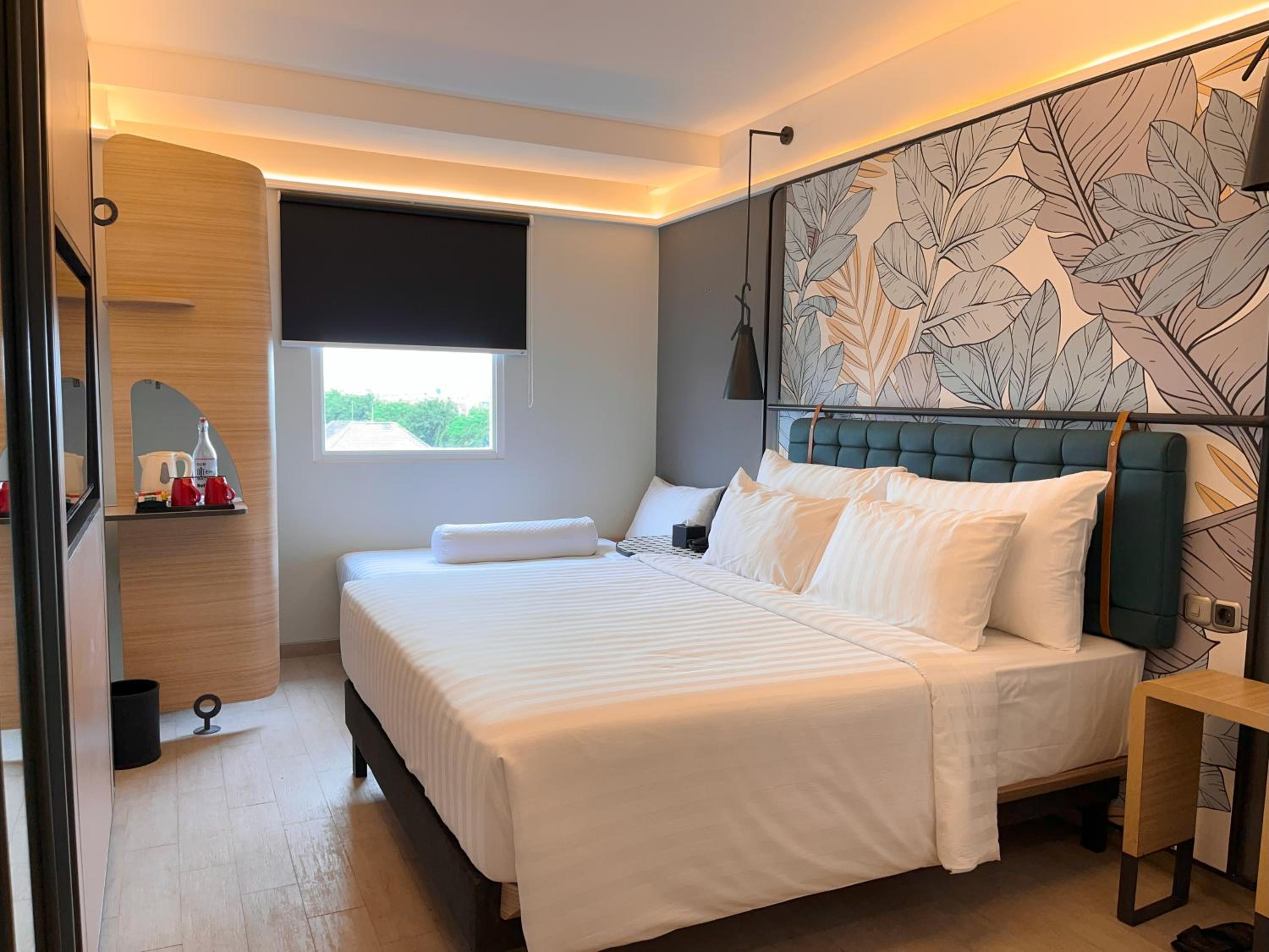 Deluxe Family Room - Photo 2