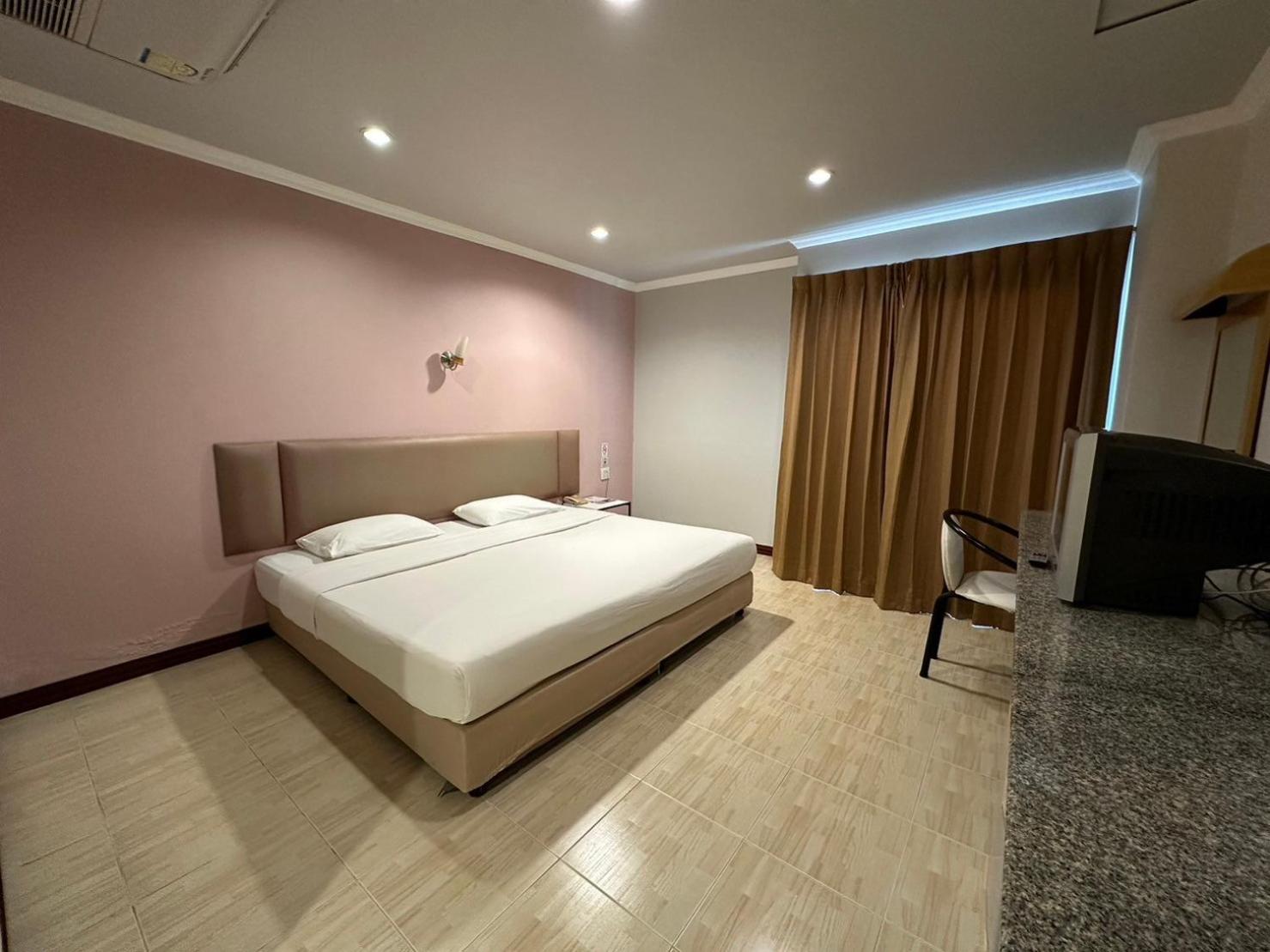 Economy Double or Twin Room - Photo 3