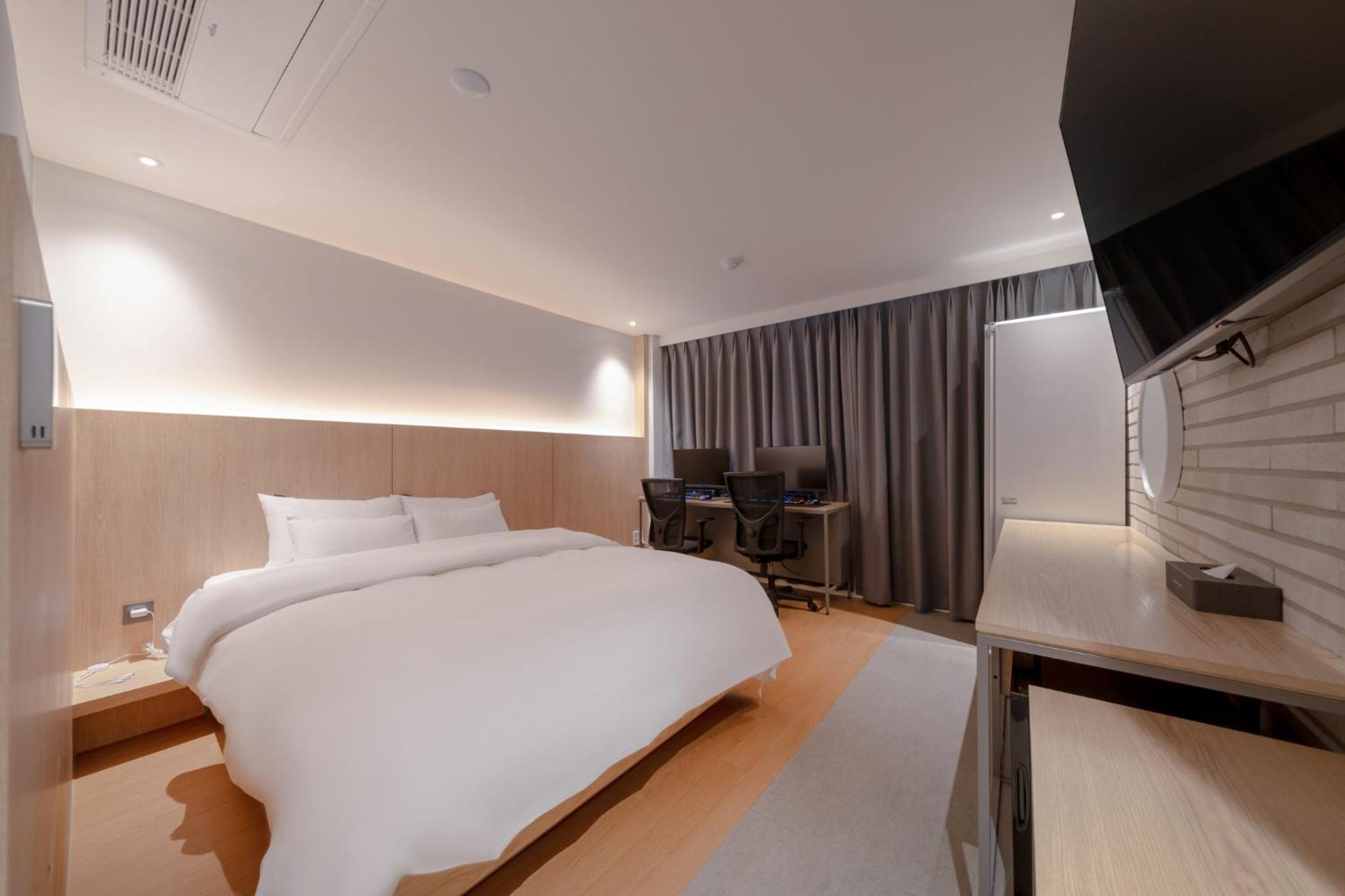 Superior Double Room - Photo 1