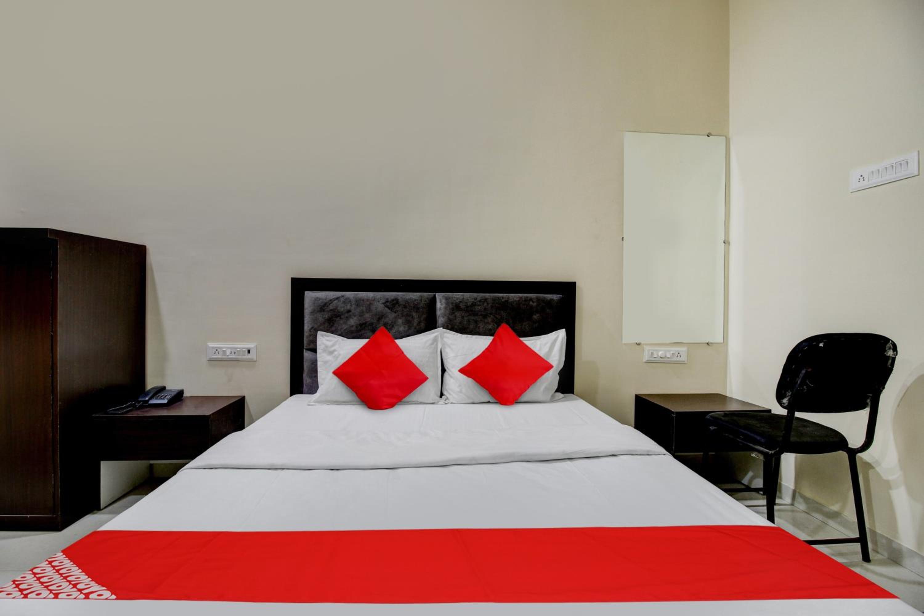 Standard Double Room photo 2