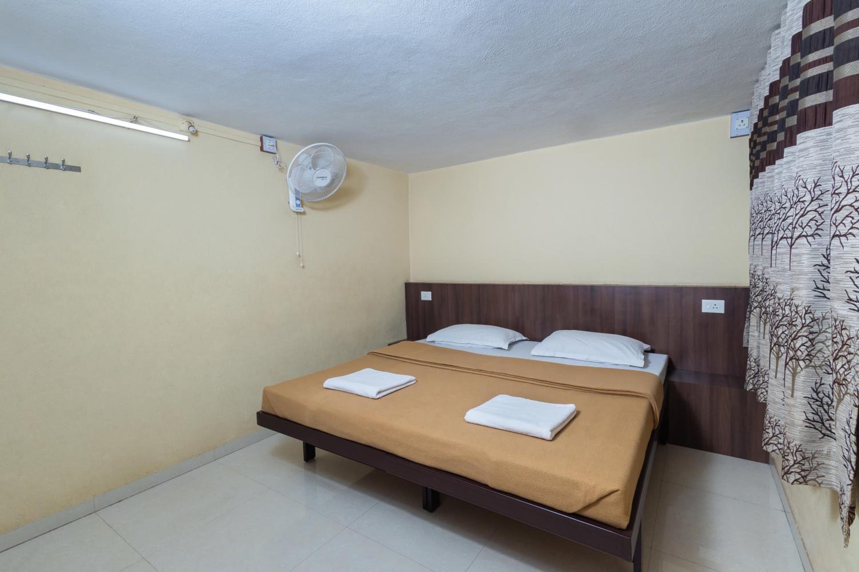 Standard Double Room - Photo 1