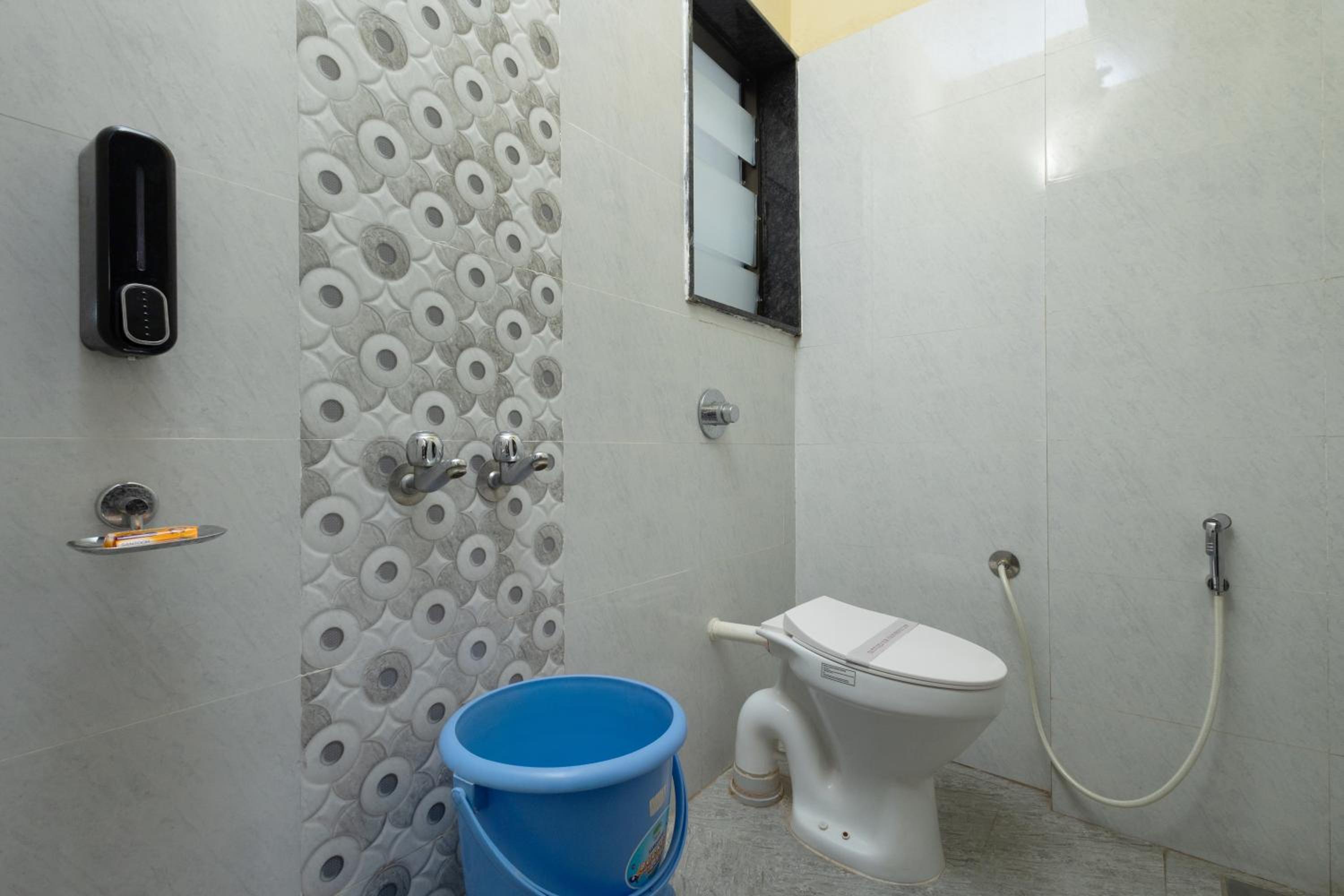 Double Room - Photo 4