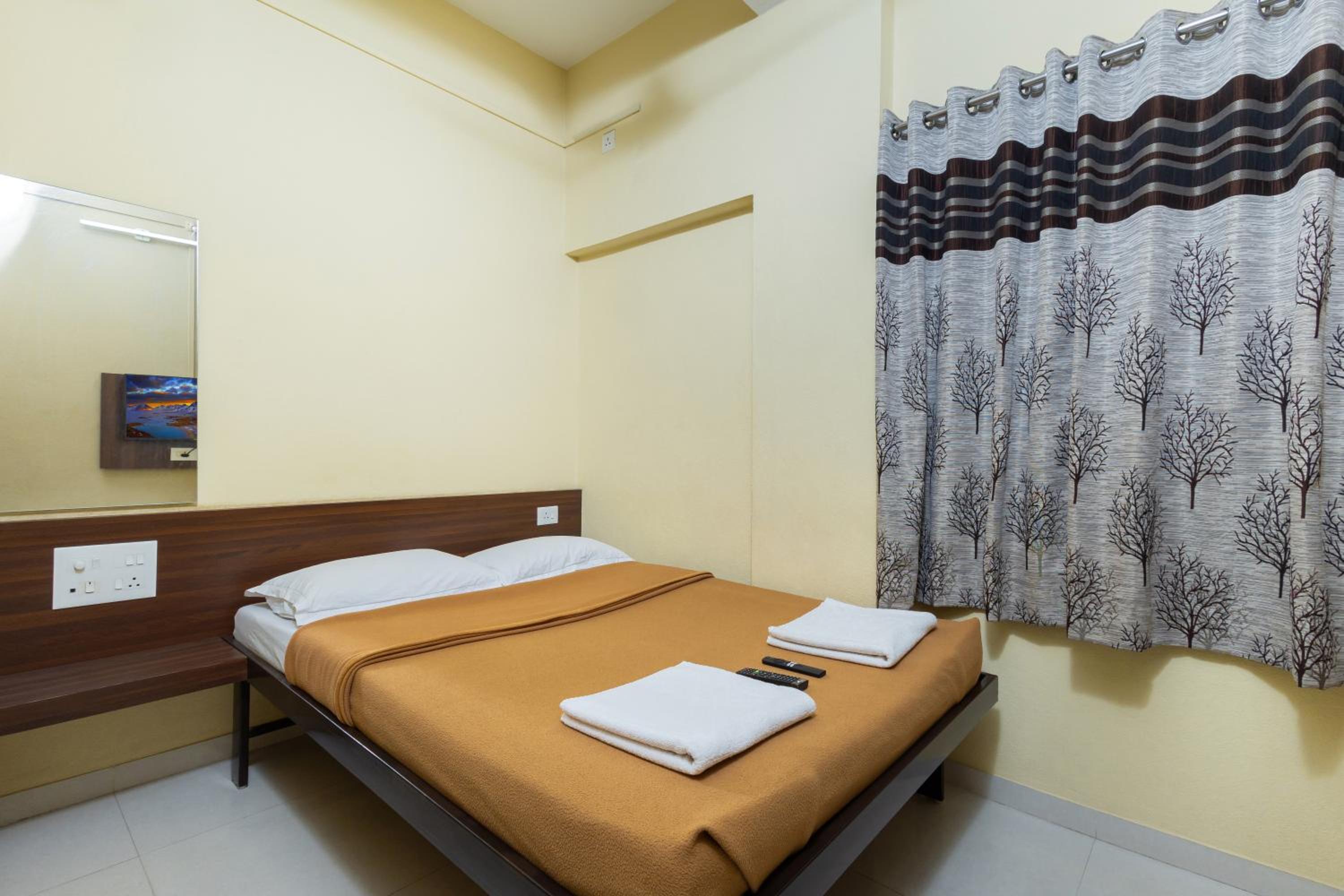 Double Room - Photo 1