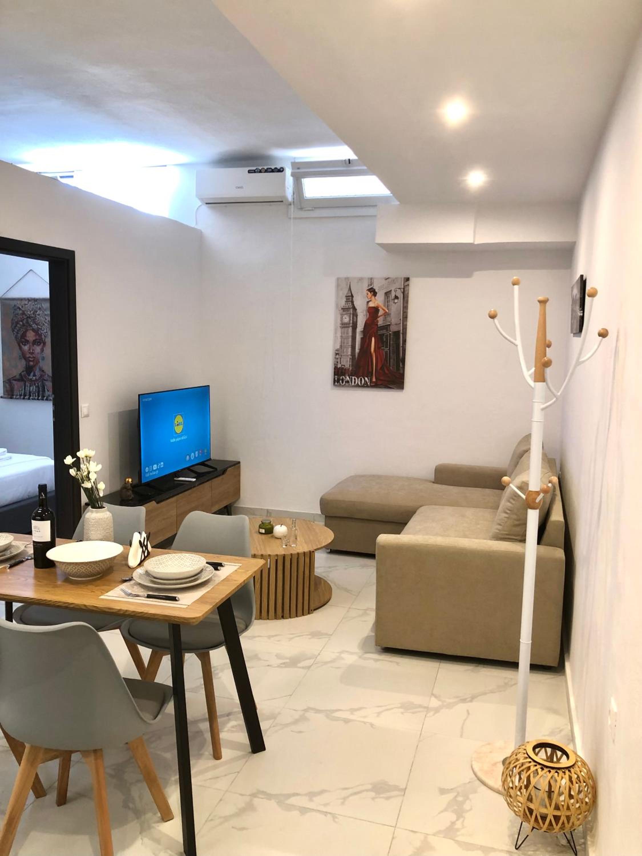 One-Bedroom Apartment