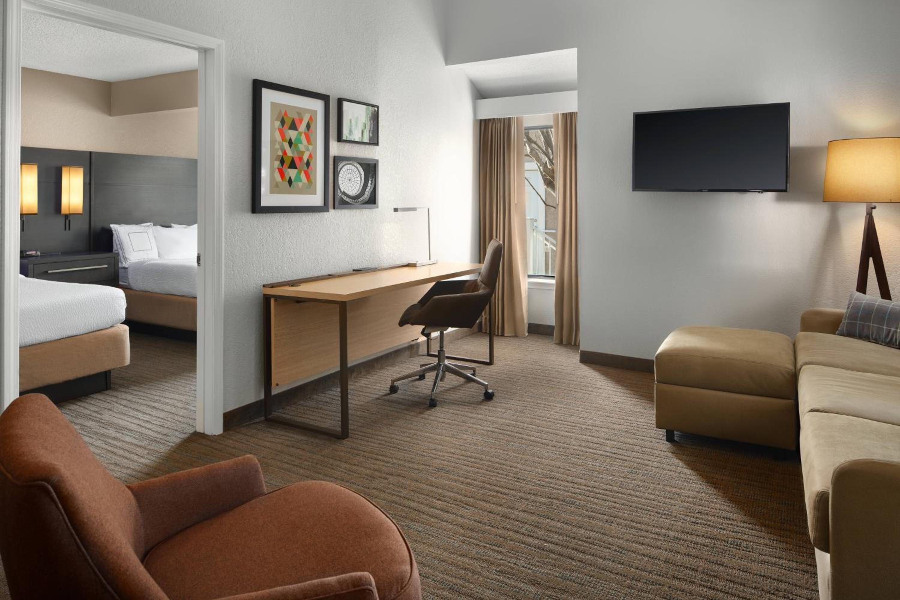 Family Suite, Bi-level Suite photo 1