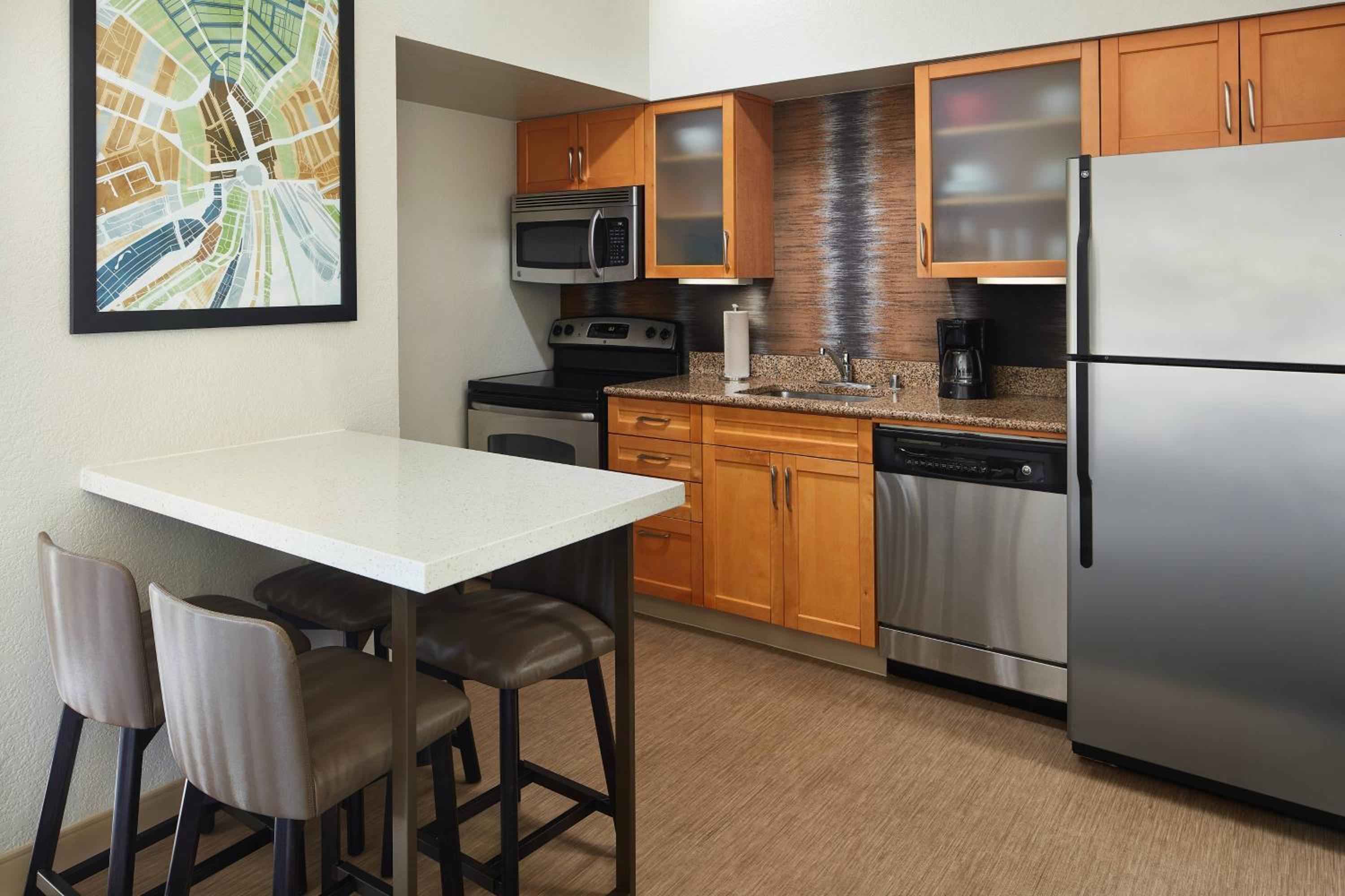 Penthouse Suite - Photo 5