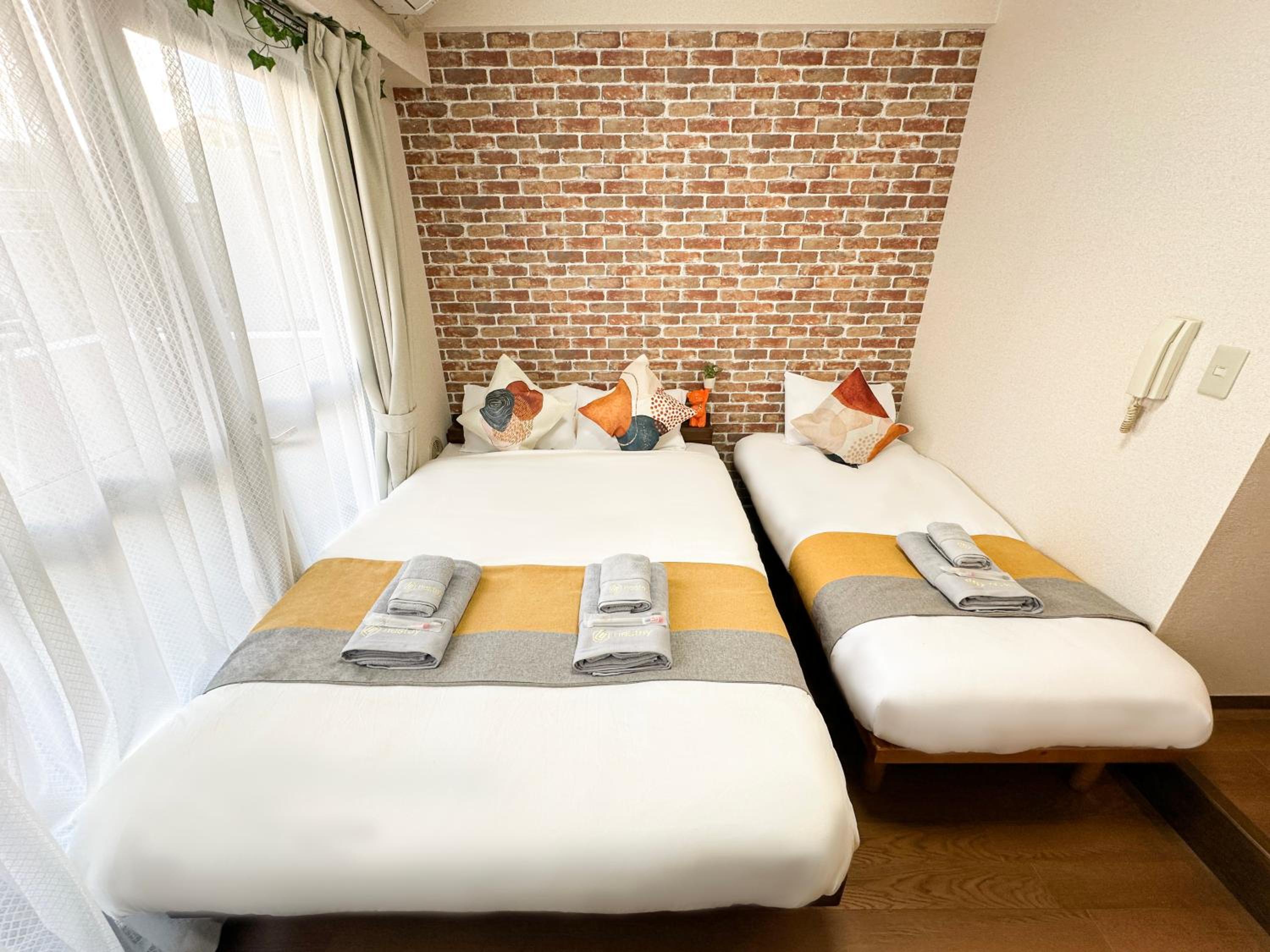 One-Bedroom Apartment thumbnail 5