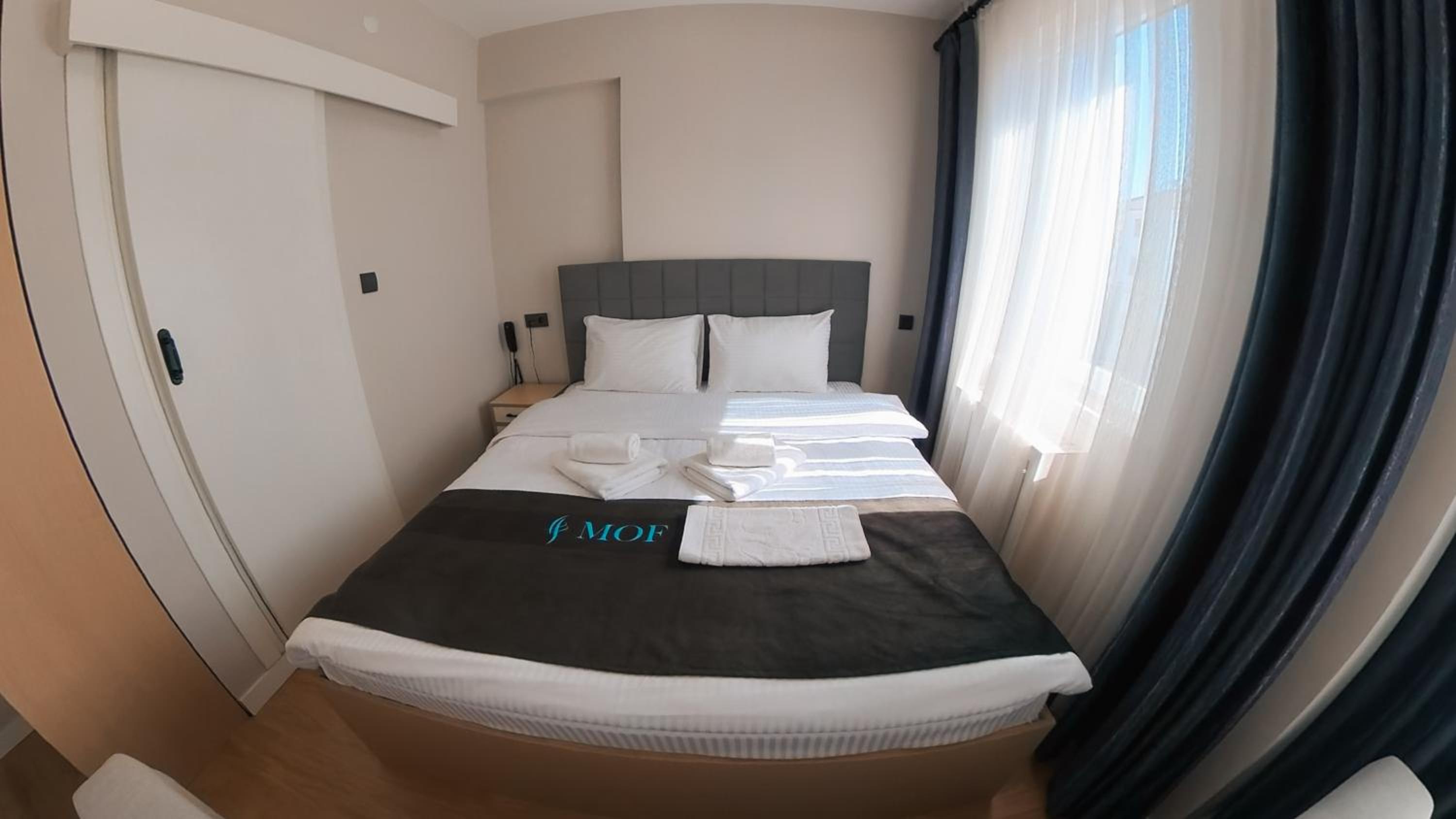 Double Room - Photo 2