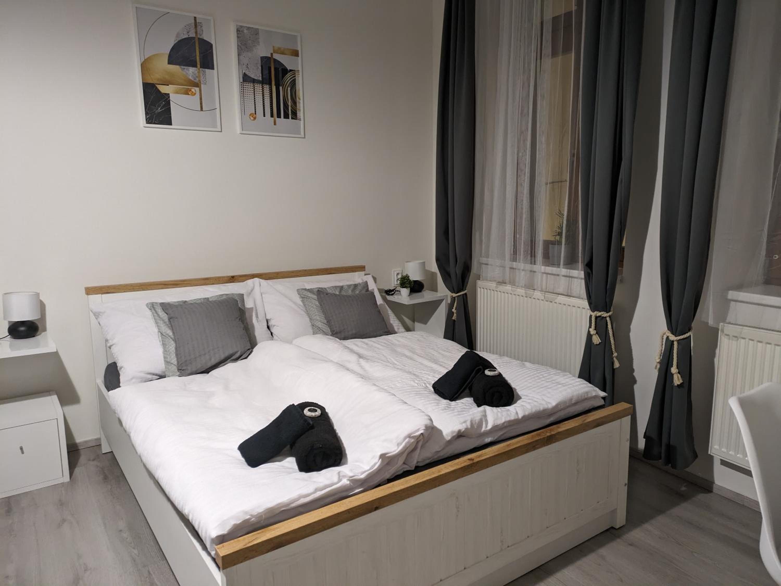 Triple Room with Bathroom photo 2