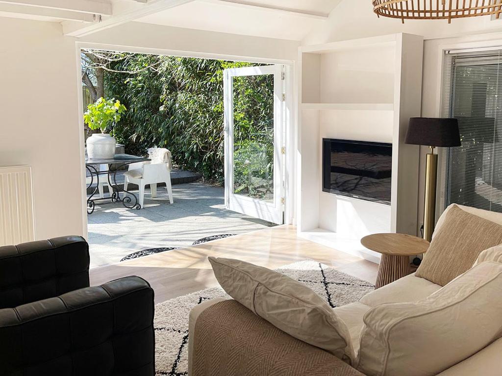 One-Bedroom Villa photo 2